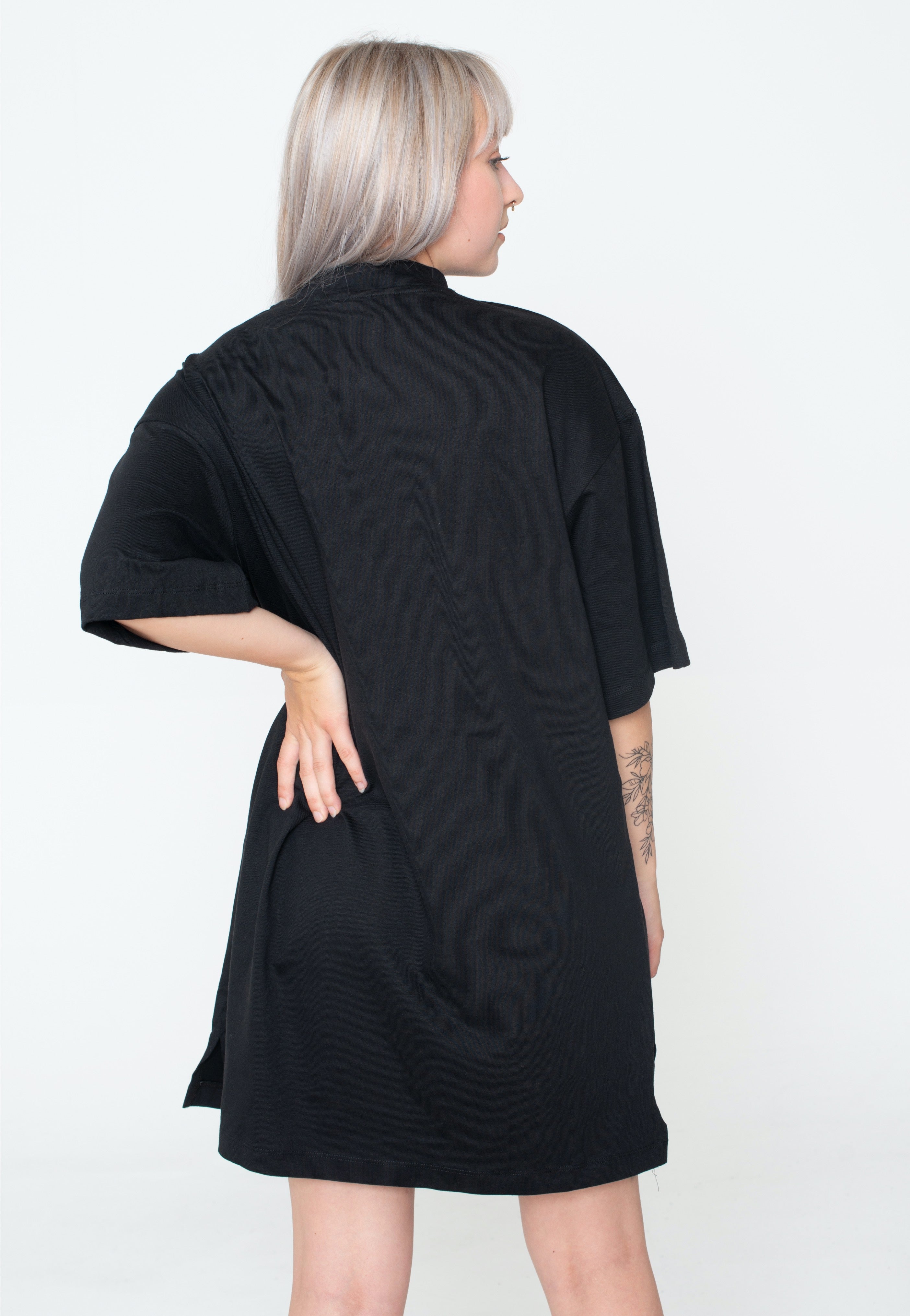 Urban Classics - Ladies Organic Heavy Oversized Tee Black - Dress