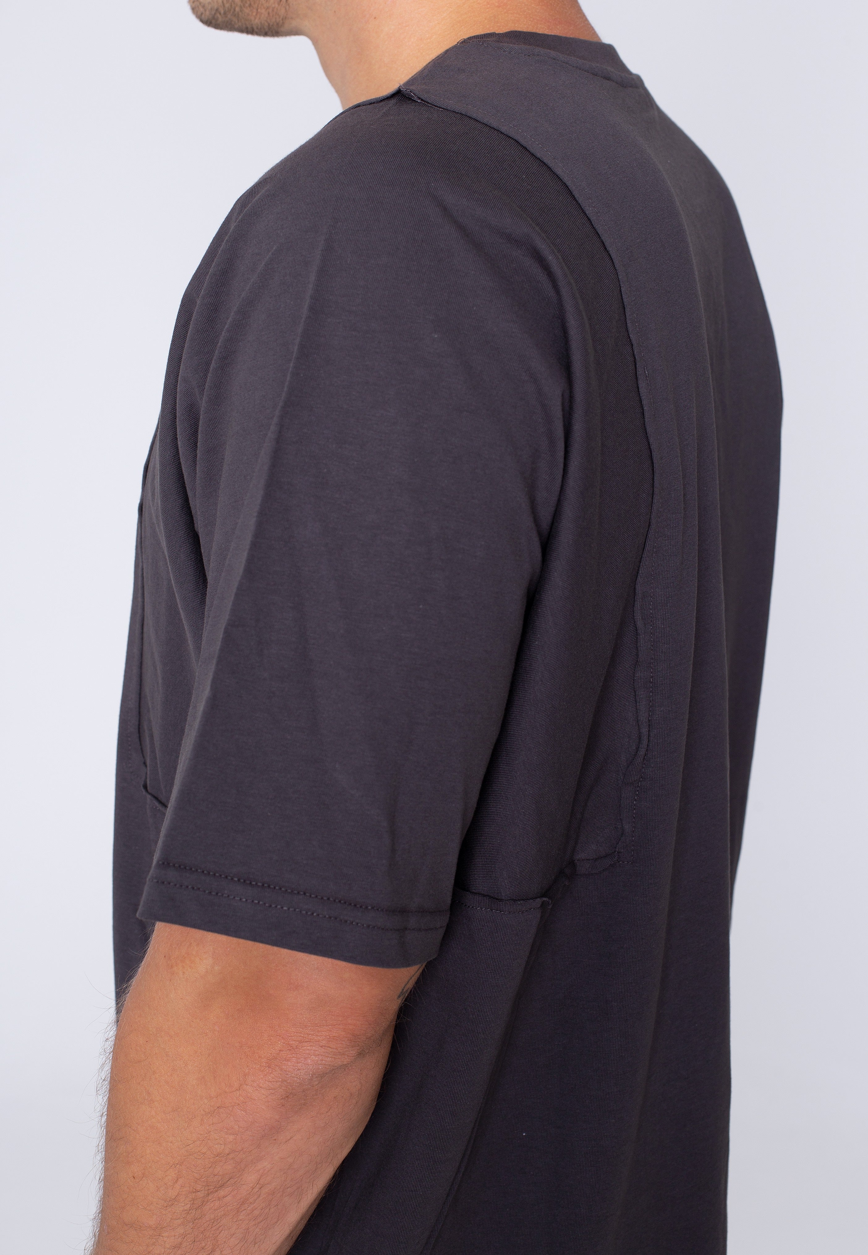 Urban Classics - Organic Wing Sleeve Black Bird - T-Shirt
