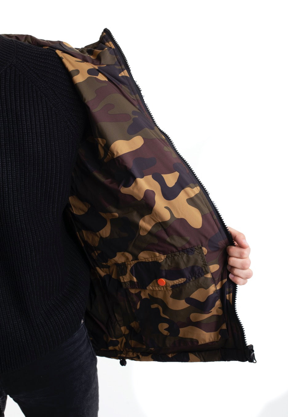 Urban Classics - Reversible Black/Woodcamo - Jacket