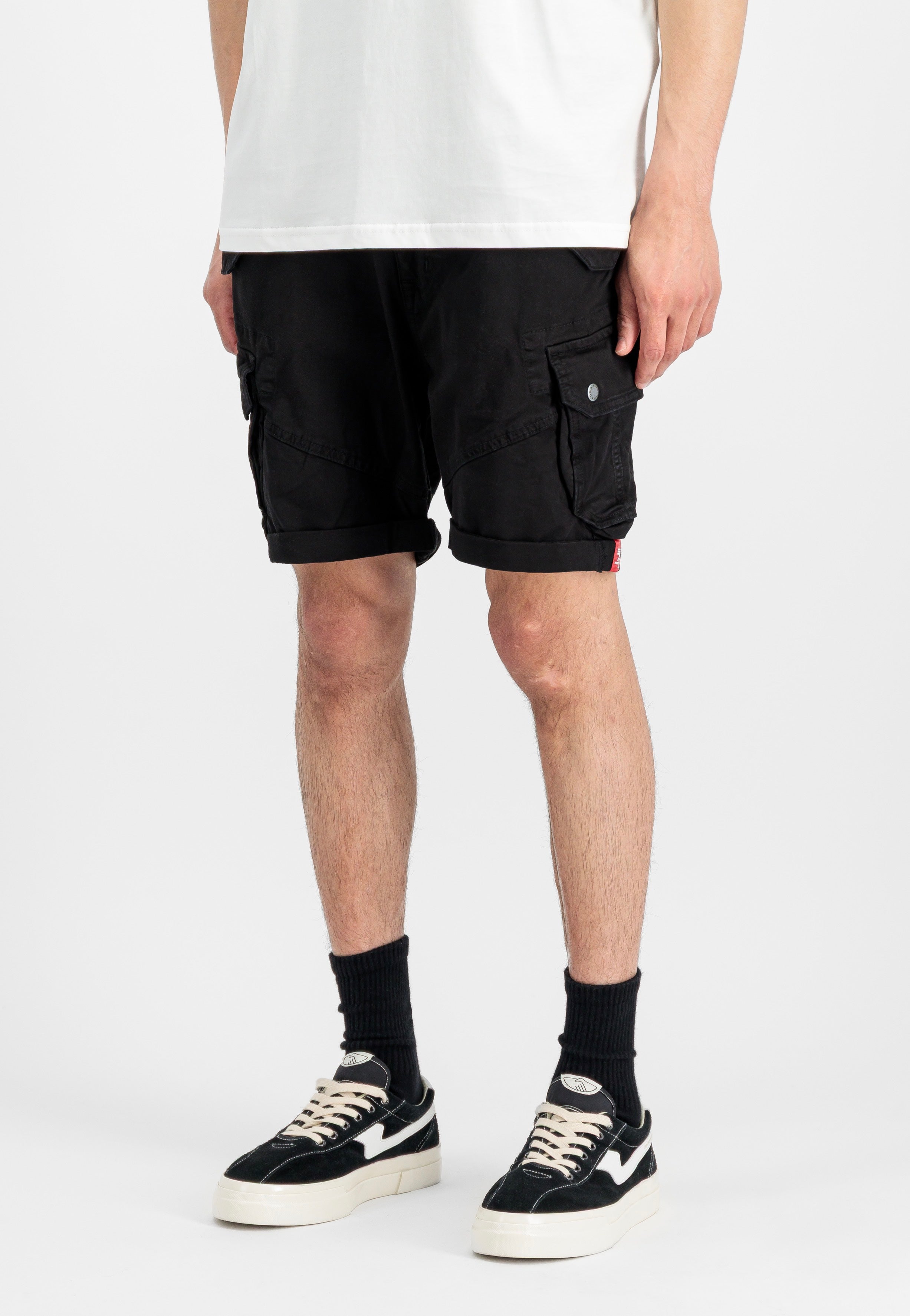 Alpha Industries - Combat Black - Shorts | Men-Image