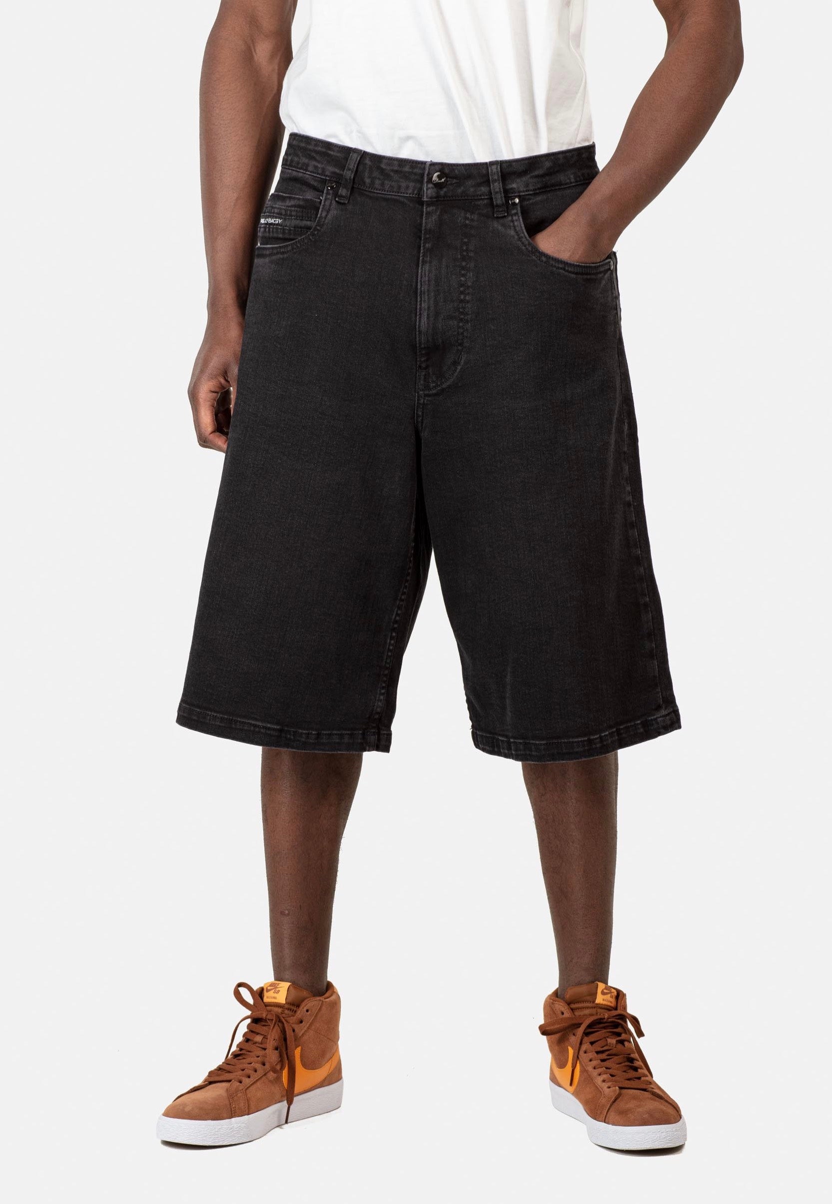 REELL - Belmont Black Wash - Shorts | Men-Image