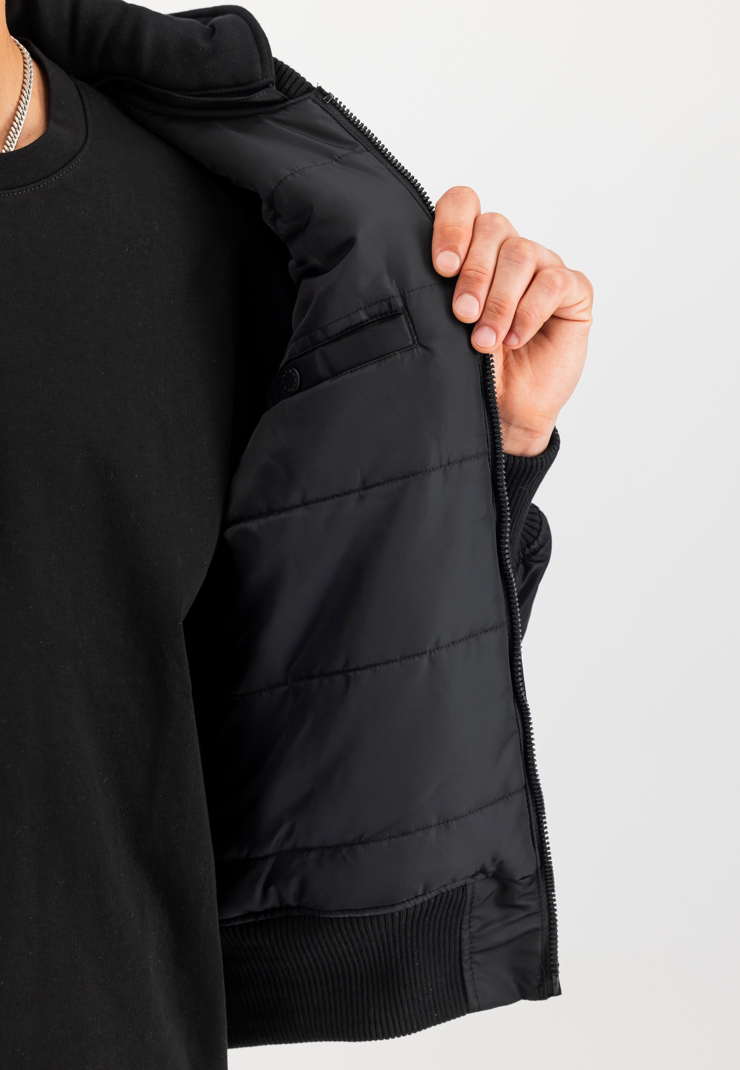 Alpha Industries - MA-1 Zip Hood Back Print Black/Reflective