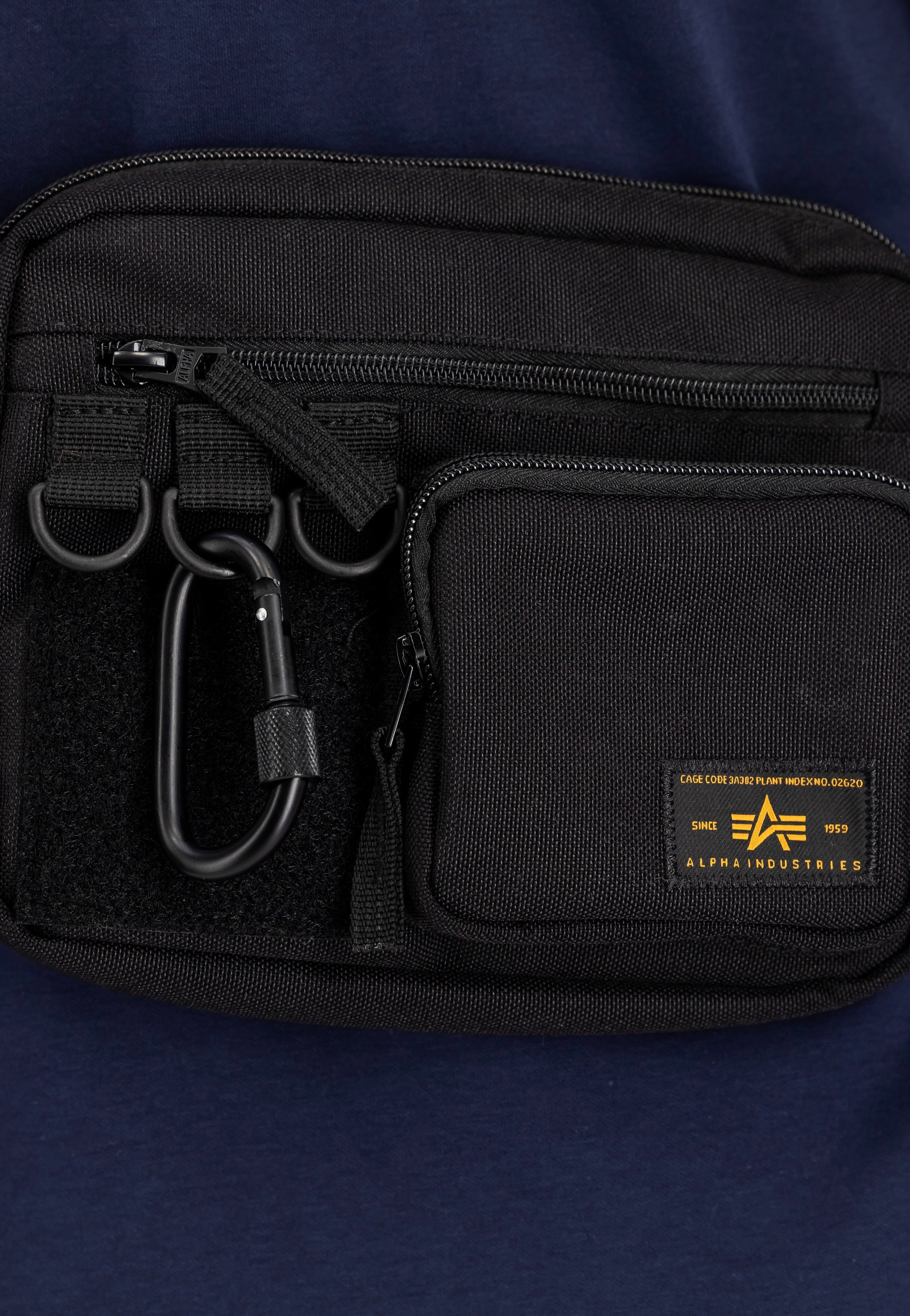 Alpha Industries - Utility Carry Black - Bag | Neutral-Image