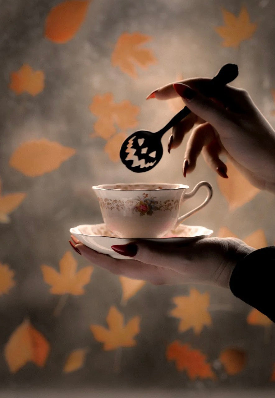 Lively Ghosts - Haunted Hallows Set Of 2 Black - Tea Spoon | Neutral-Image