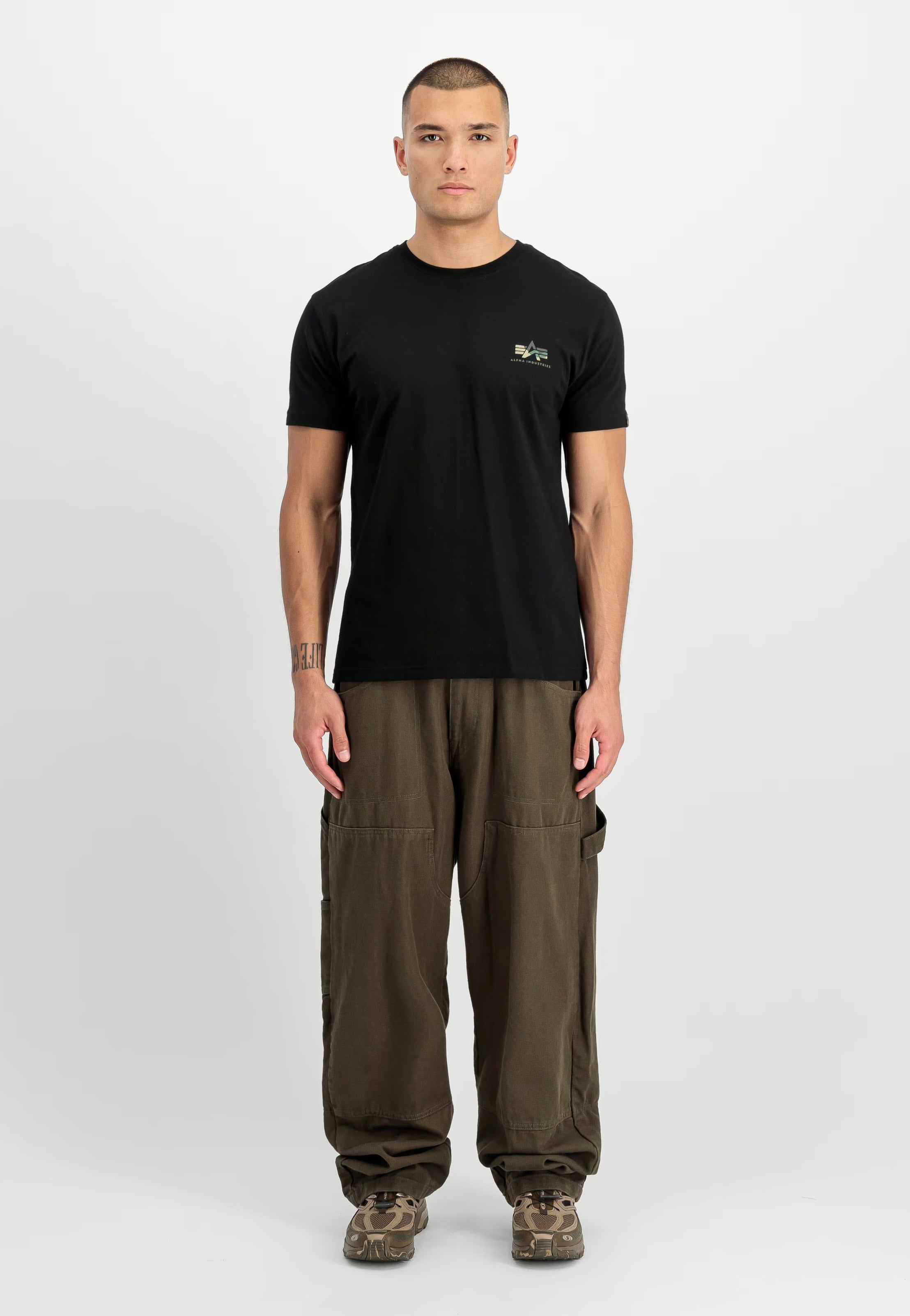 Alpha Industries - Camo Print Black - T-Shirt | Men-Image