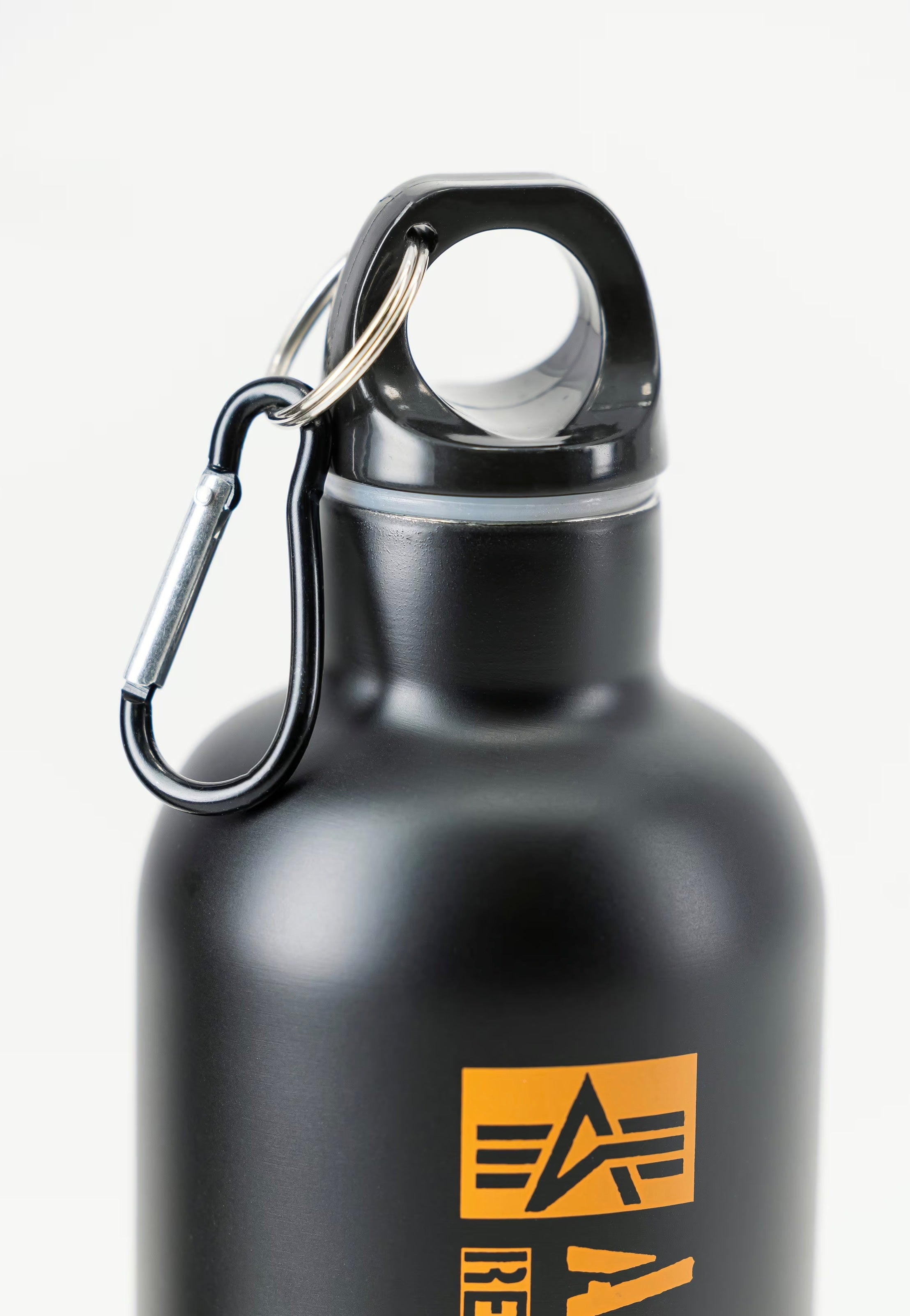 Alpha Industries - Logo Water Black - Bottle | Neutral-Image