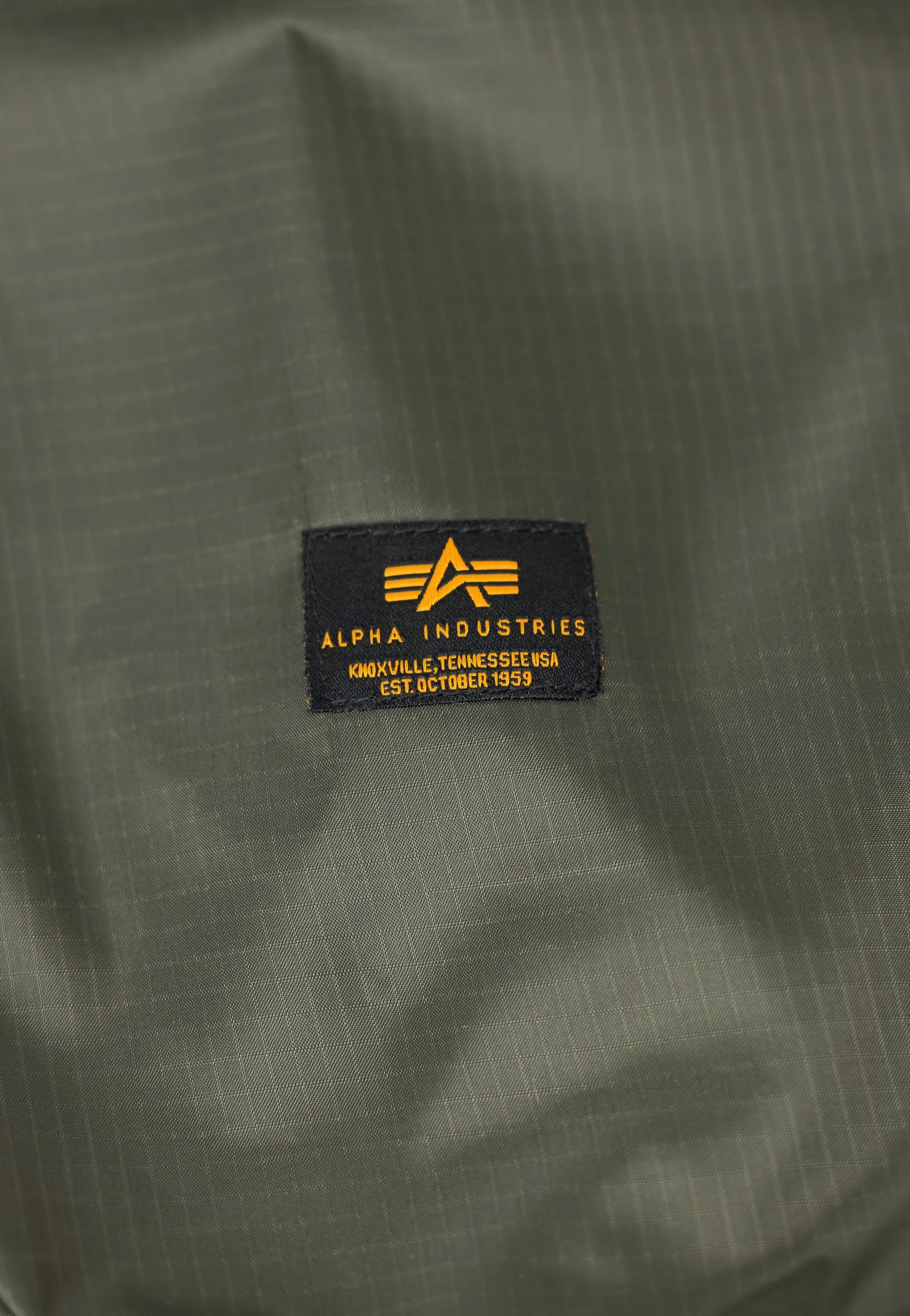 Alpha Industries - Packable Picknick Dark Olive - Blanket | Neutral-Image
