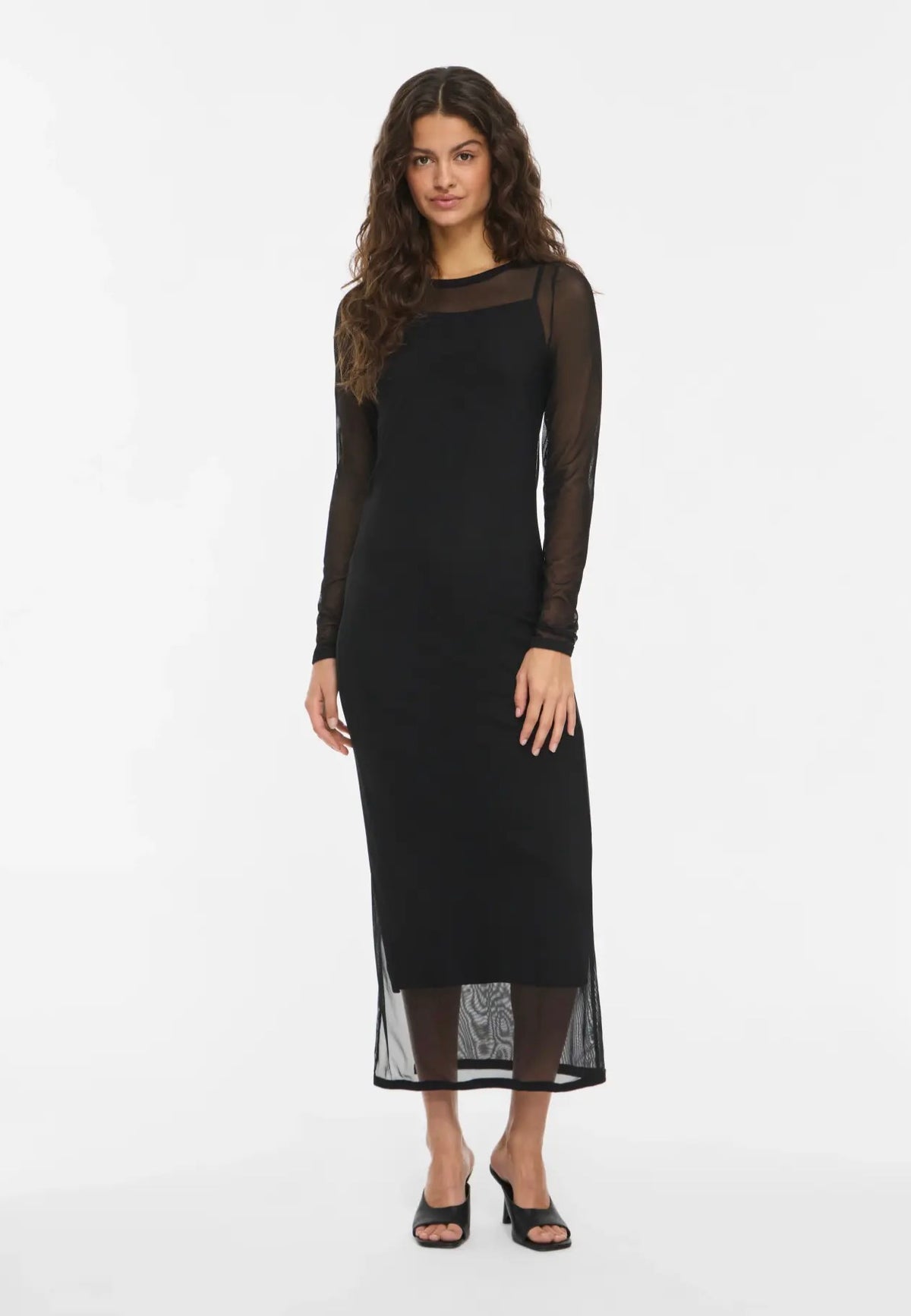 Noisy May Judith Black Robe