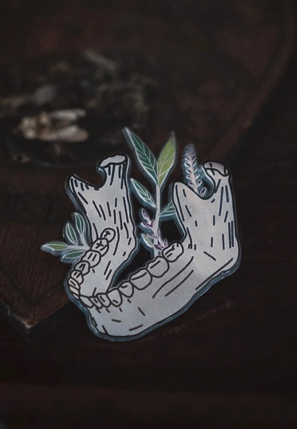 Lively Ghosts - Wilted - Pin