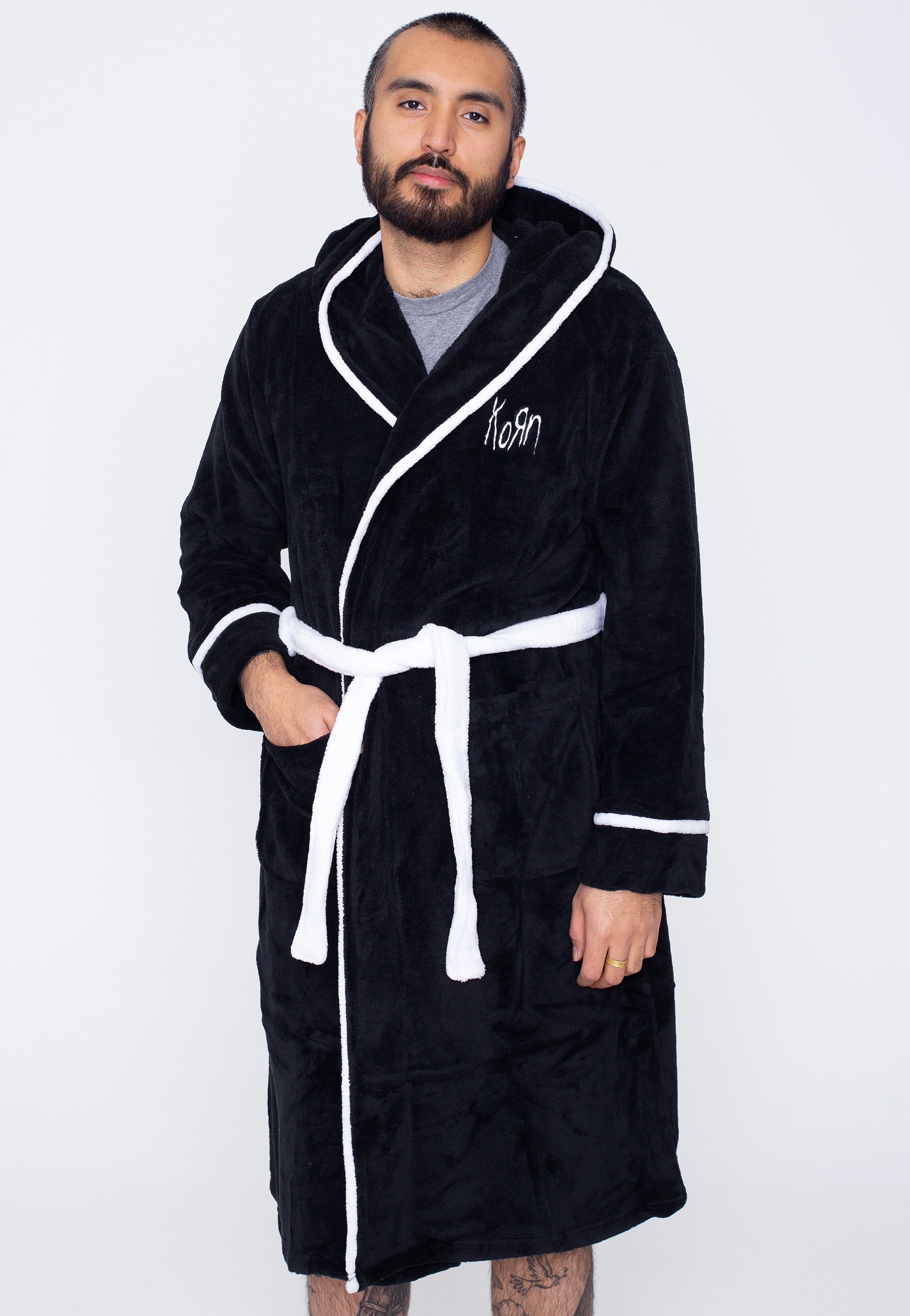 Korn - Logo - Bathrobe