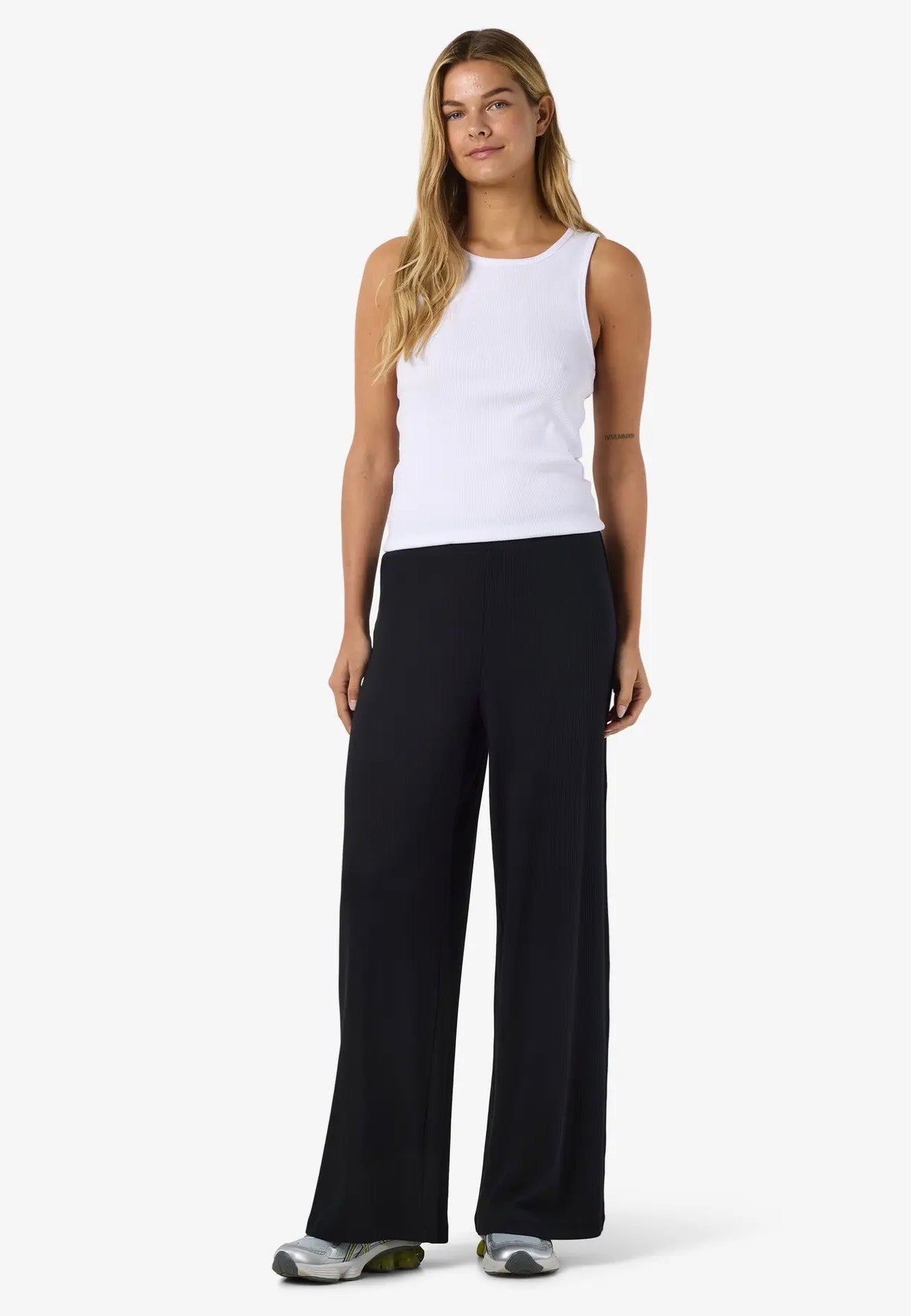 Noisy May - Pasa Wide Black - Pants | Women-Image