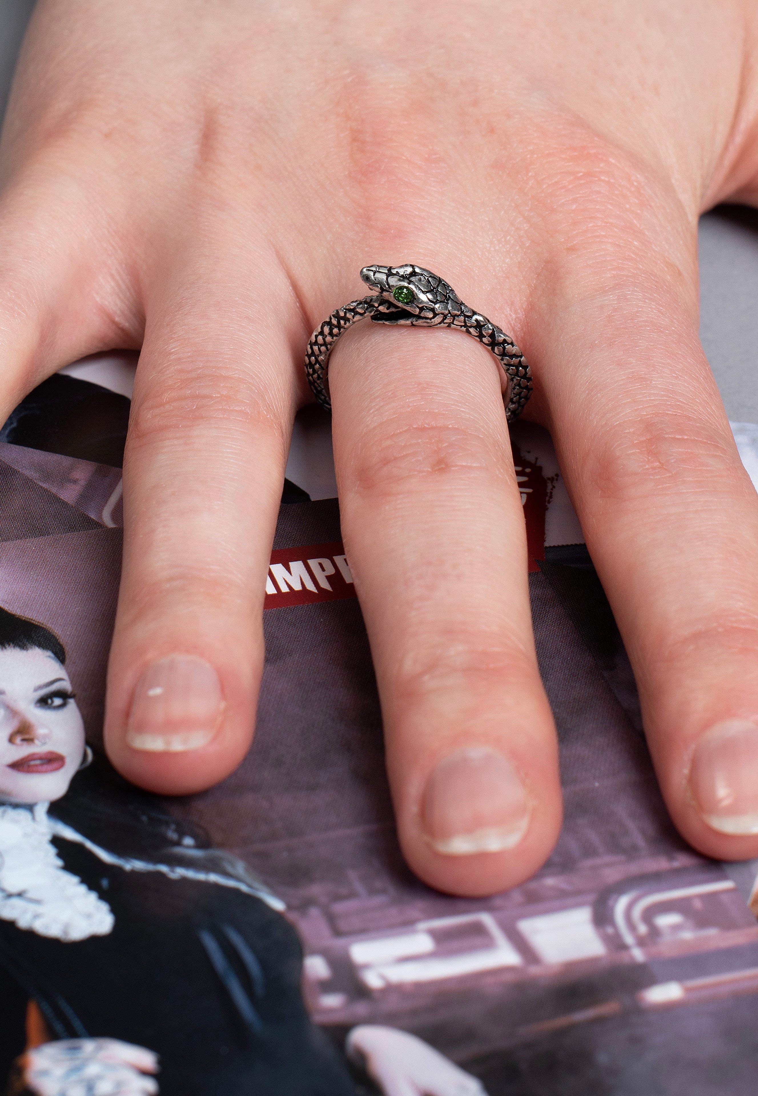 Alchemy England - The Sophia Serpent Silver - Ring | Neutral-Image