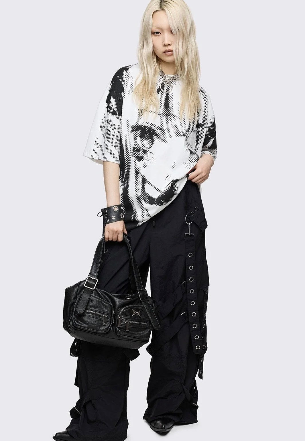 Minga London - Anime Cutie White - T-Shirt | Women-Image