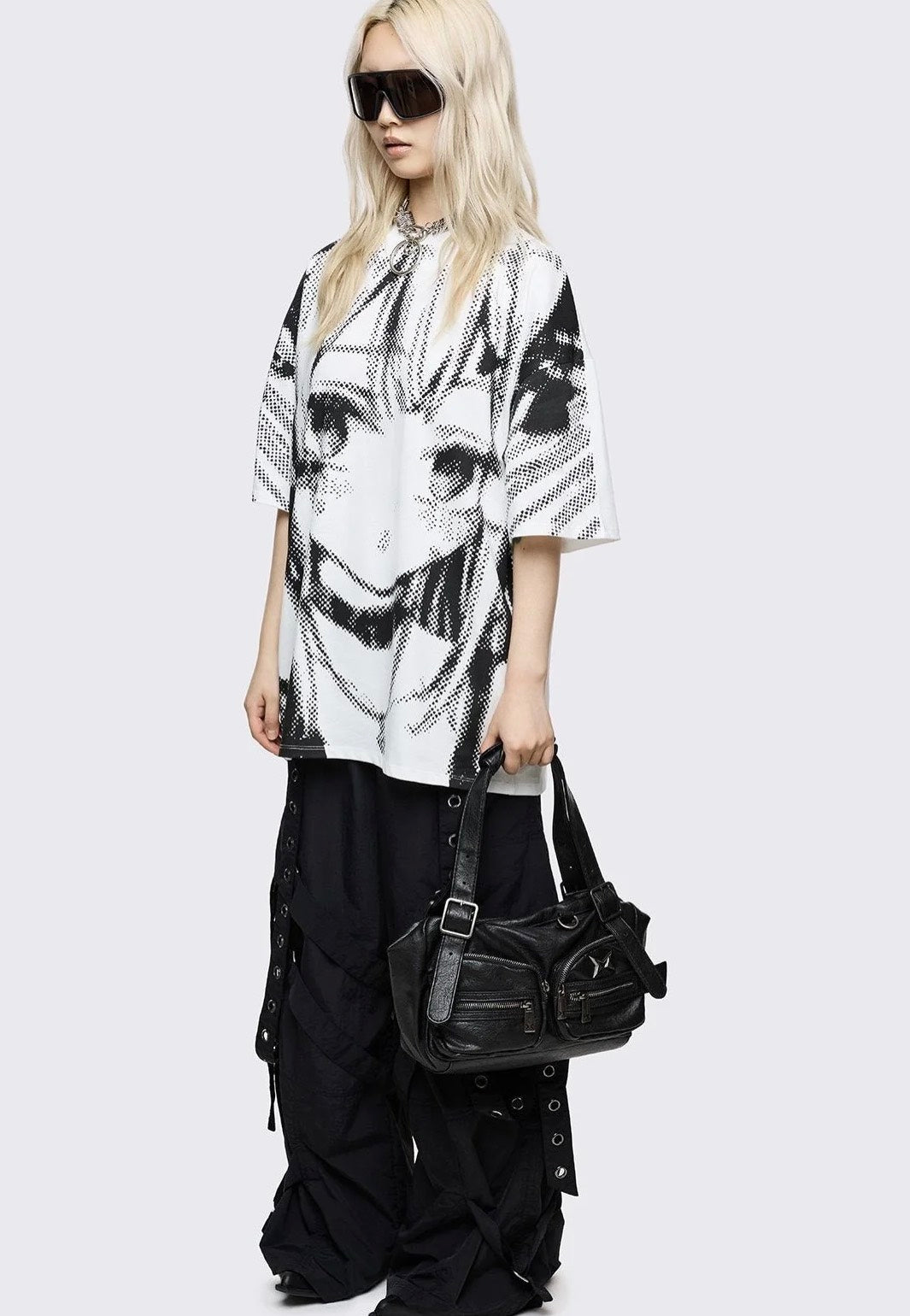 Minga London - Anime Cutie White - T-Shirt | Women-Image