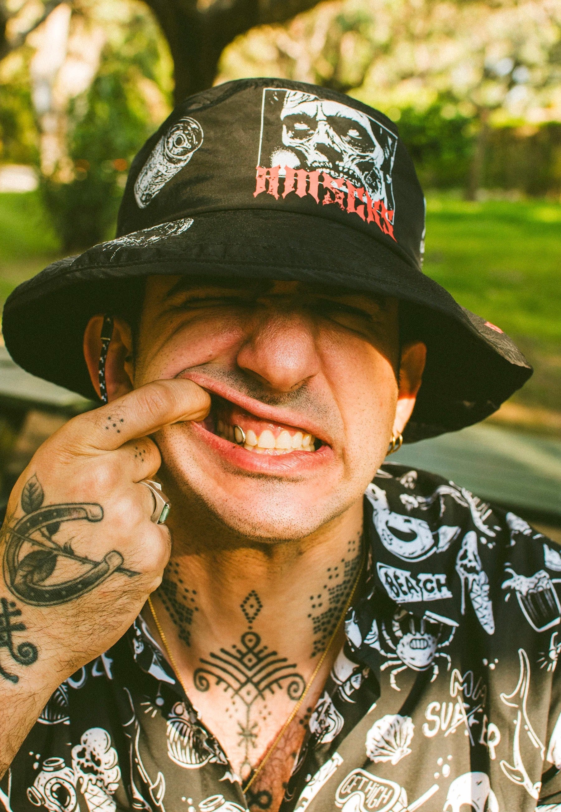 American Socks - Zombified Bucket - Hat | Neutral-Image