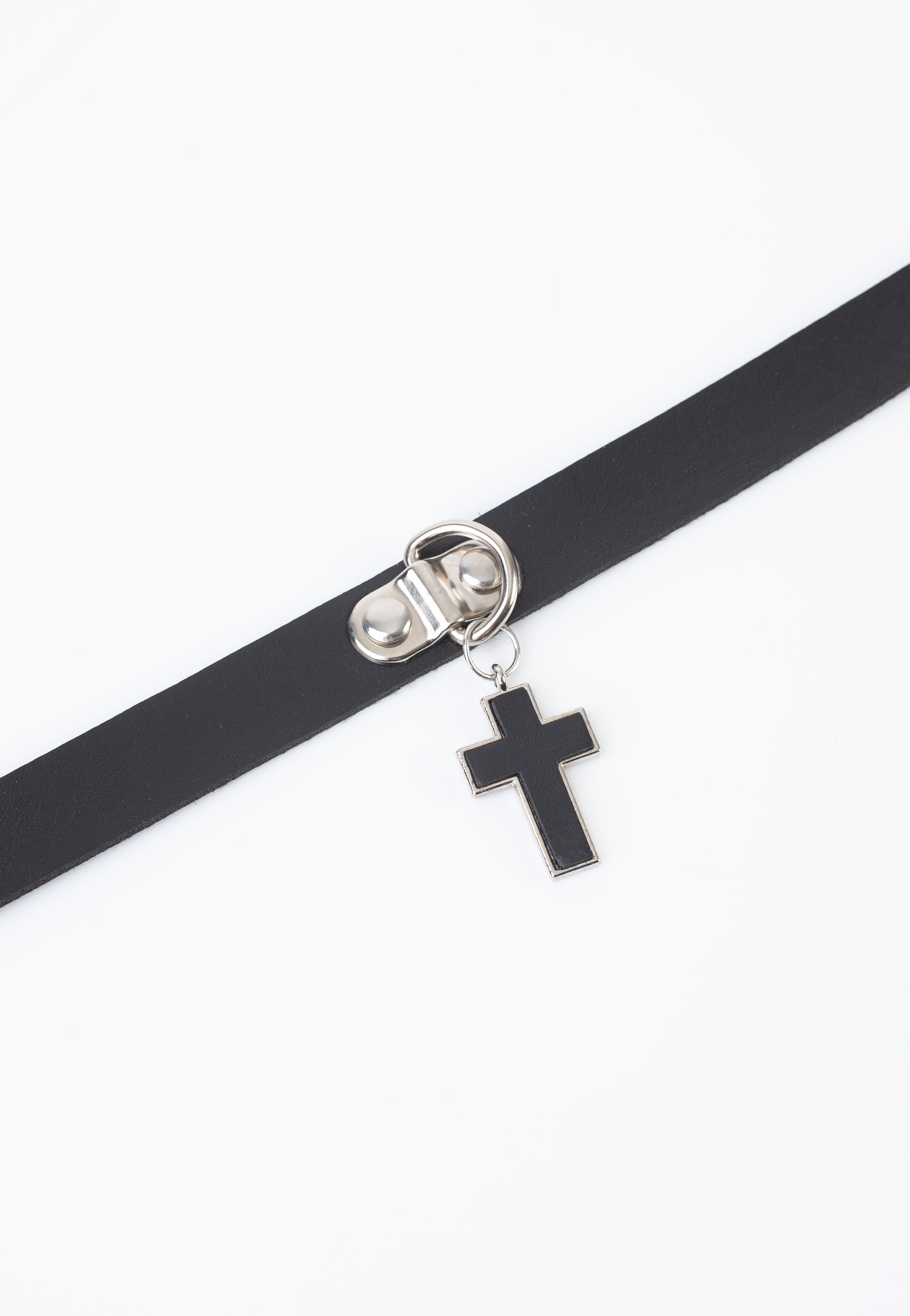 Bullet69 - Crucifix Pendant Neckband Black - Choker | Neutral-Image