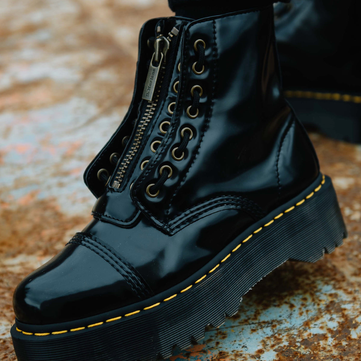 Dr. Martens - Vegan Sinclair Black Oxford - Girl Shoes | Nuclear Blast