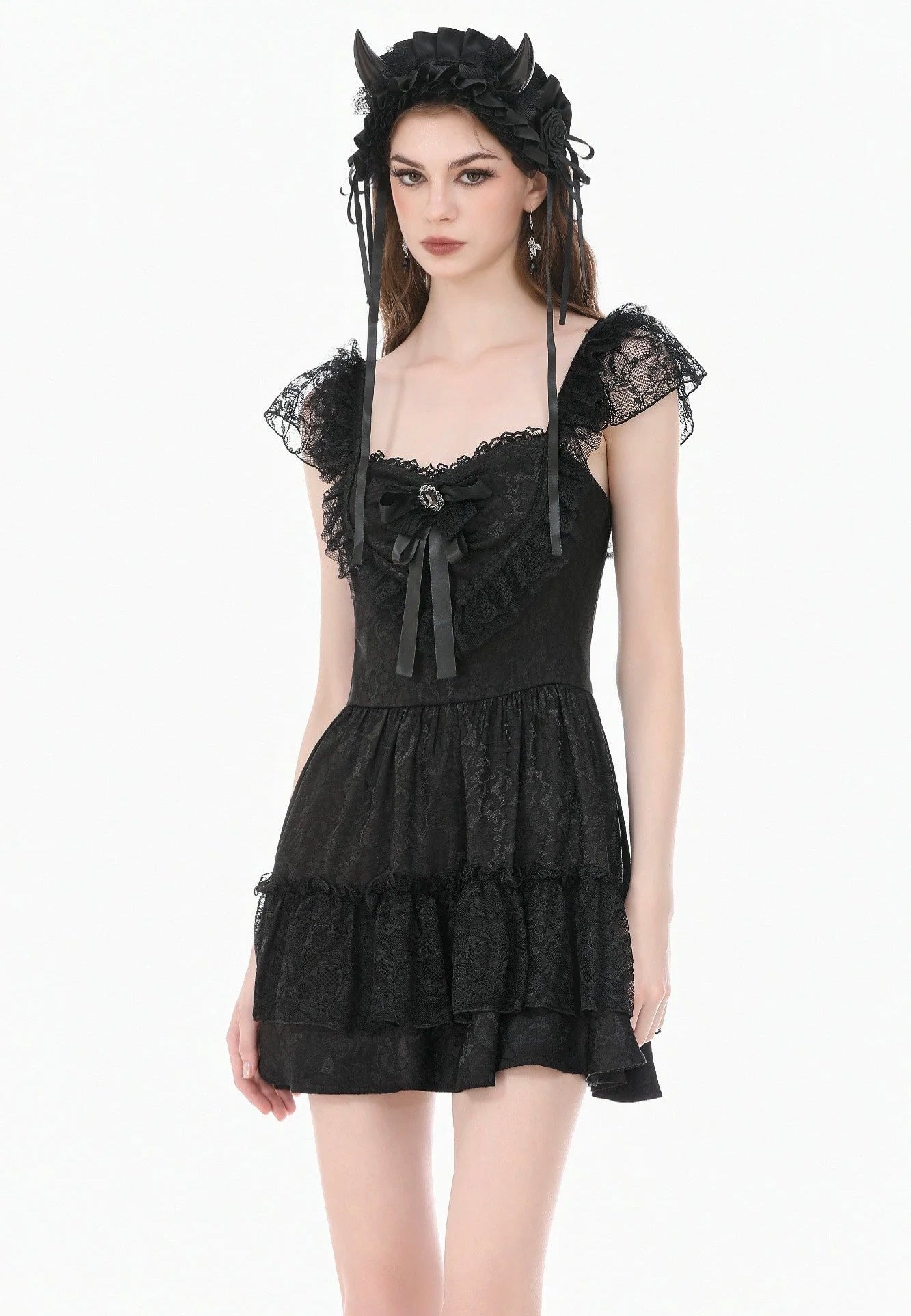 Dark In Love Gothic Lolita Jacquard Lace Flutter-Sleeve Cake Kleid
