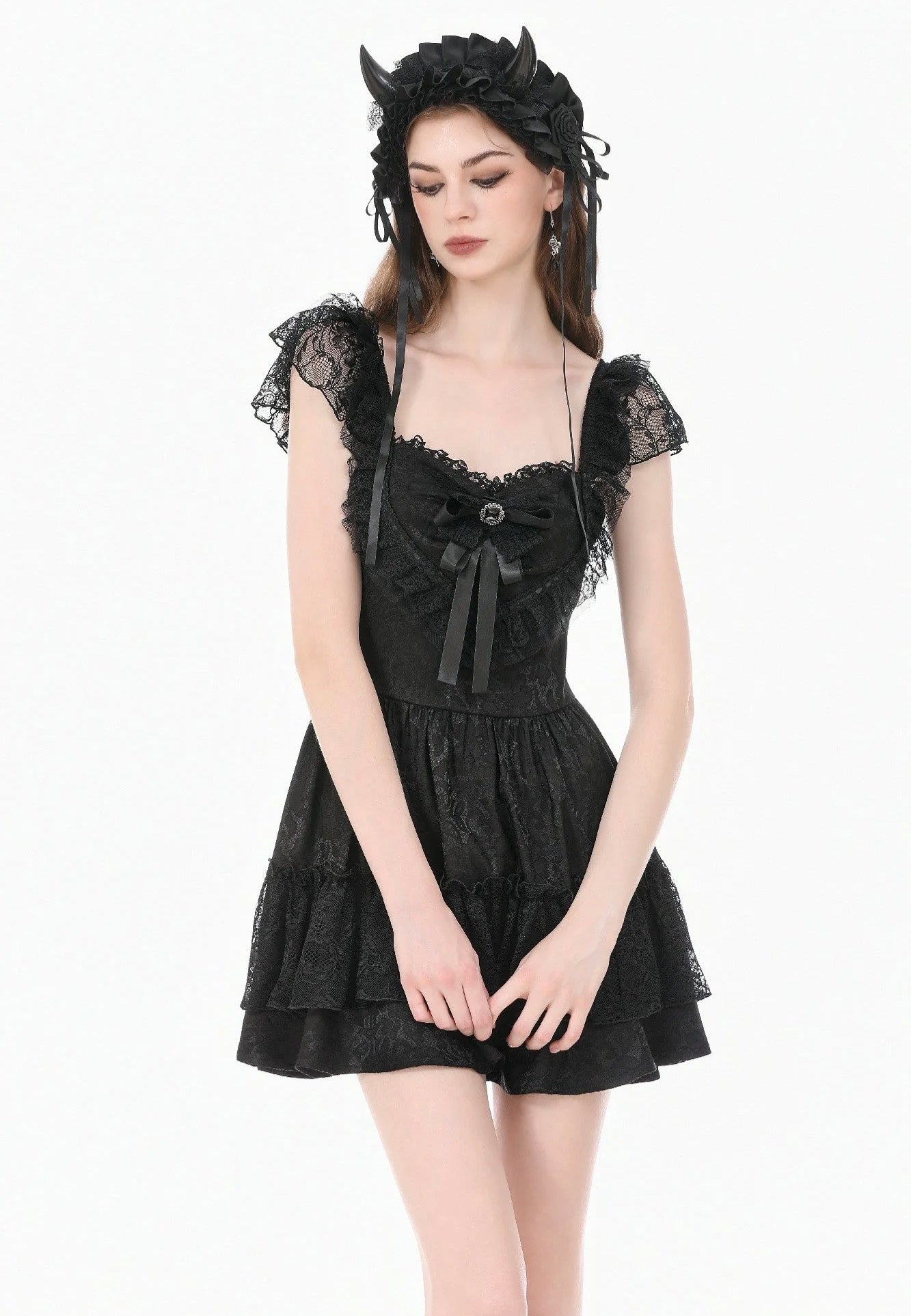 Dark In Love Gothic Lolita Jacquard Lace Flutter-Sleeve Cake Kleid