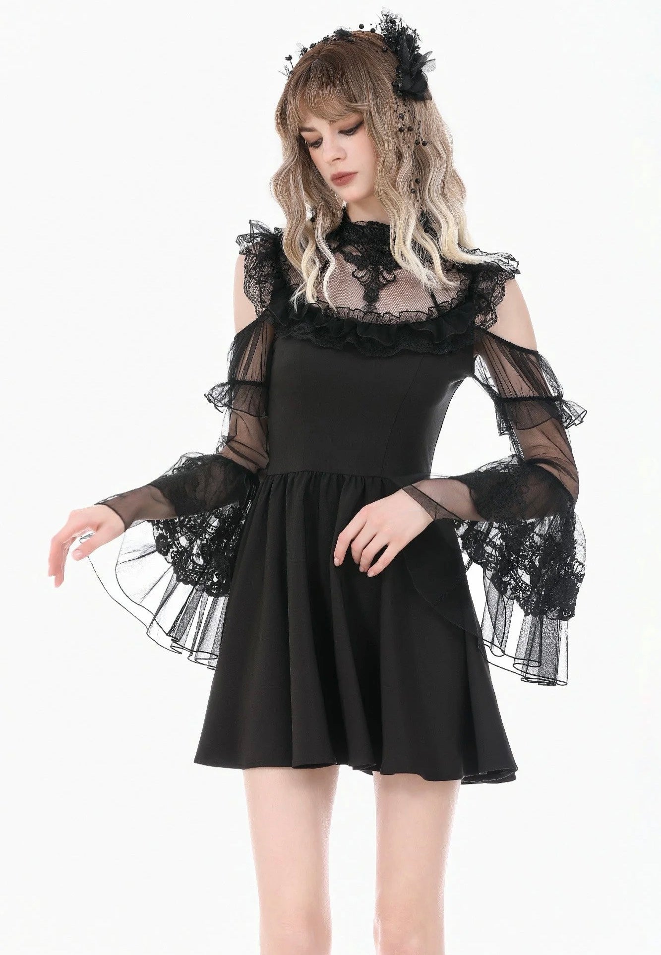Dark In Love Romantic Gothic High-Neck Sheer Mesh Kleid