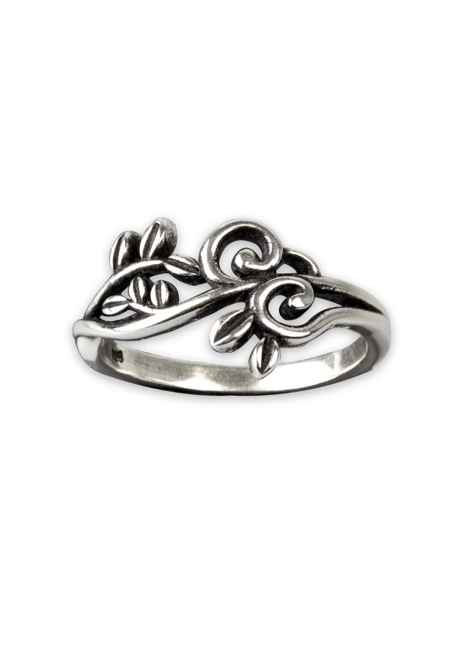 etNox Leaves lll Silver Ring