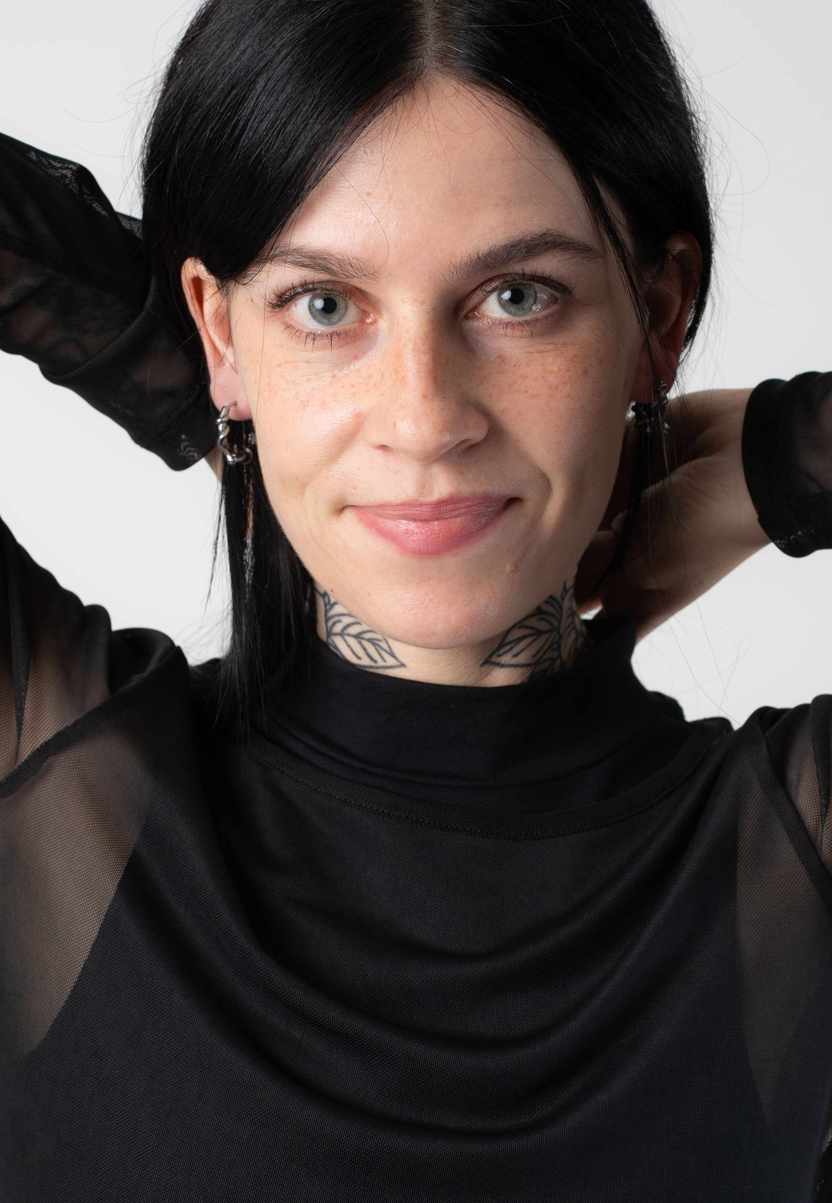 etNox - Schlange Kreole Silver - Earrings | Neutral-Image