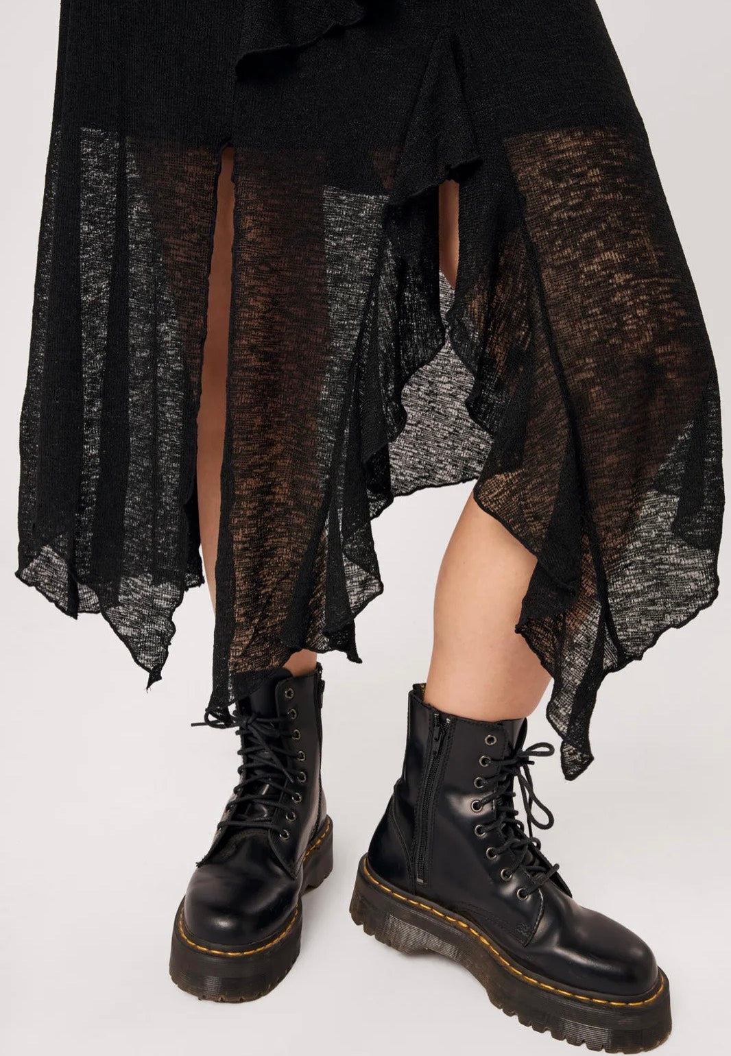 Hellbunny Mystra Black Robe