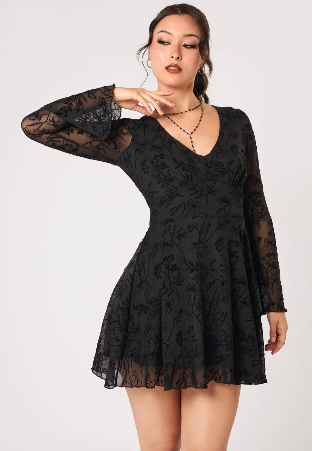 Hellbunny Wildflower Mini Black Vestido