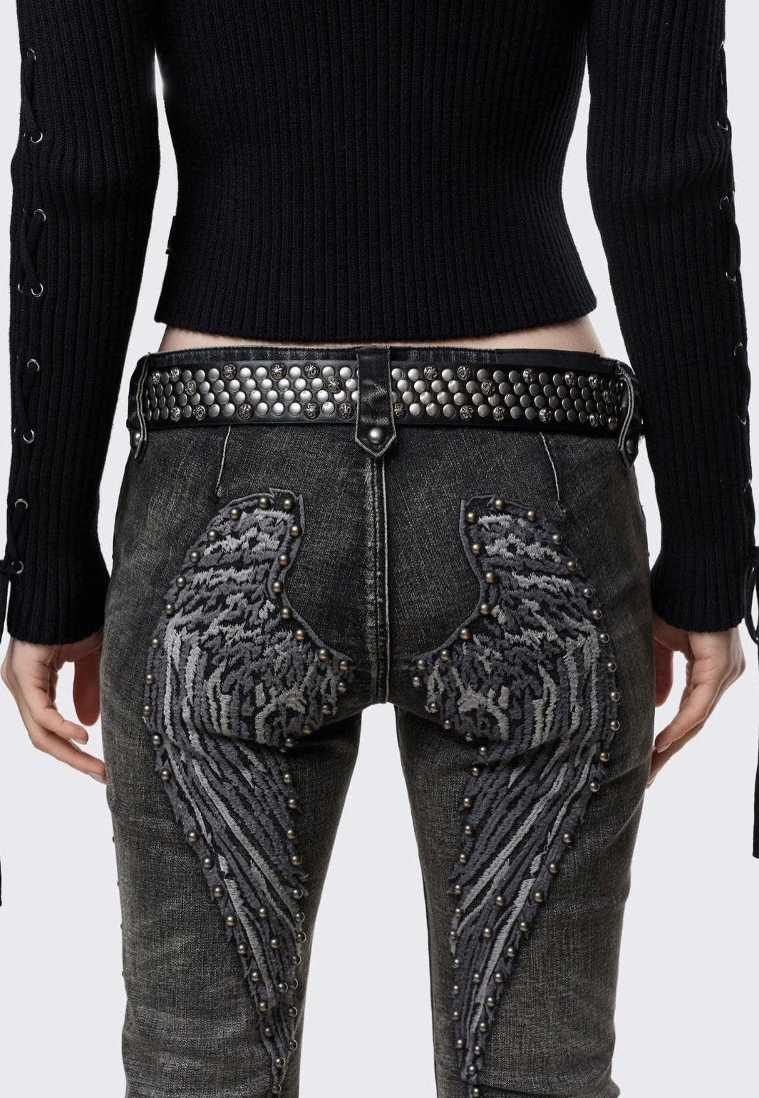Minga London - Hammered Buckle Black - Belt | Neutral-Image