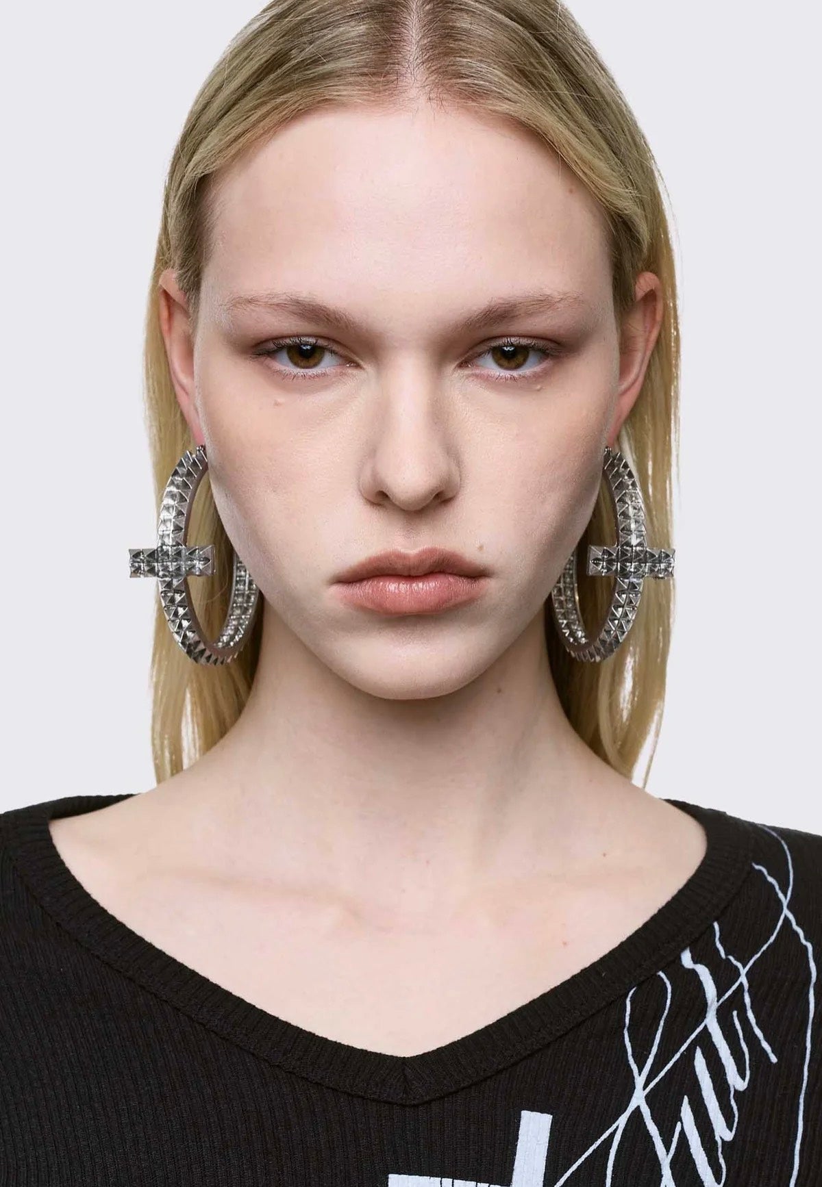 Minga London - I'm Not a Saint Silver - Earrings | Neutral-Image