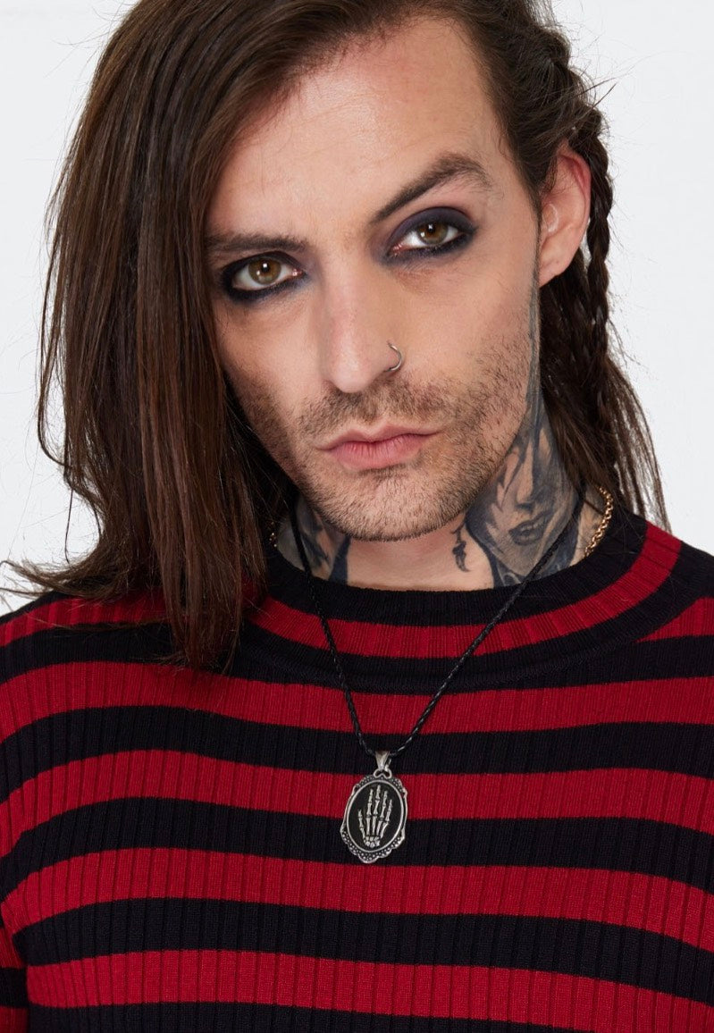 Jawbreaker - Skeleton Hand Black - Necklace | Neutral-Image