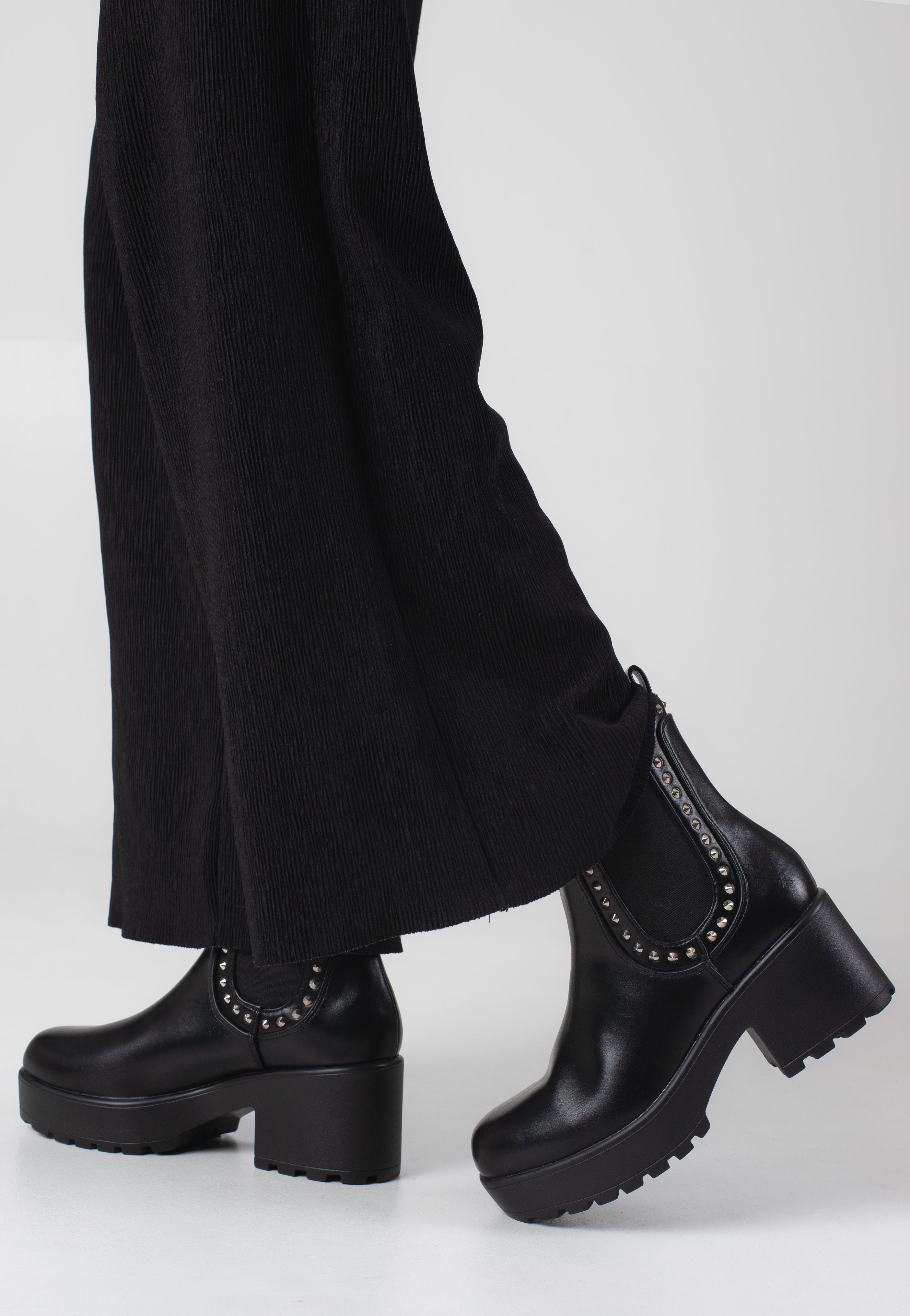 Koi Footwear - Anise Studded Chelsea Black - Girl Shoes | Women-Image