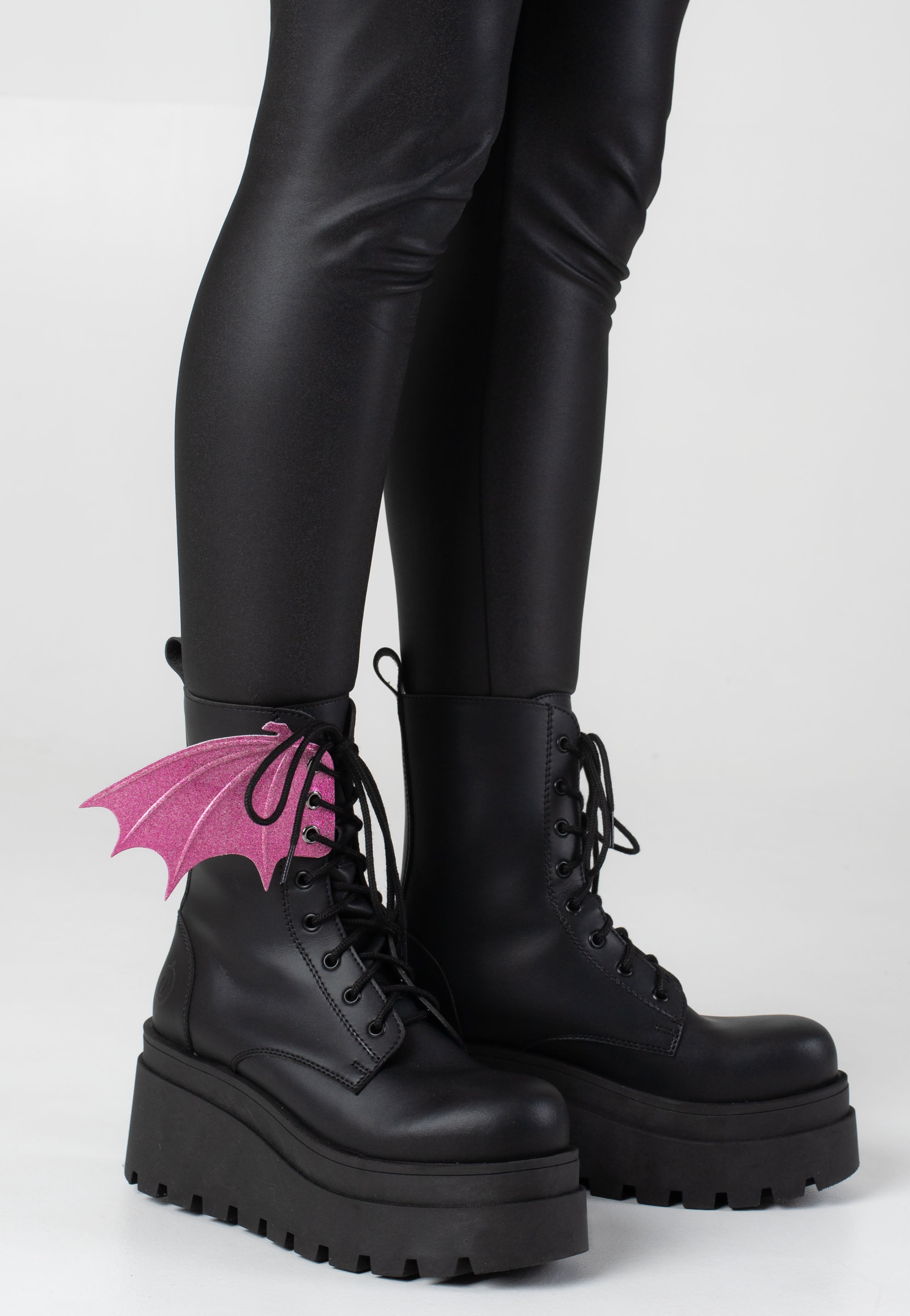 Koi Footwear x Dungeons & Dragons - Draco Pack Of 3 - Shoe Wings | Neutral-Image