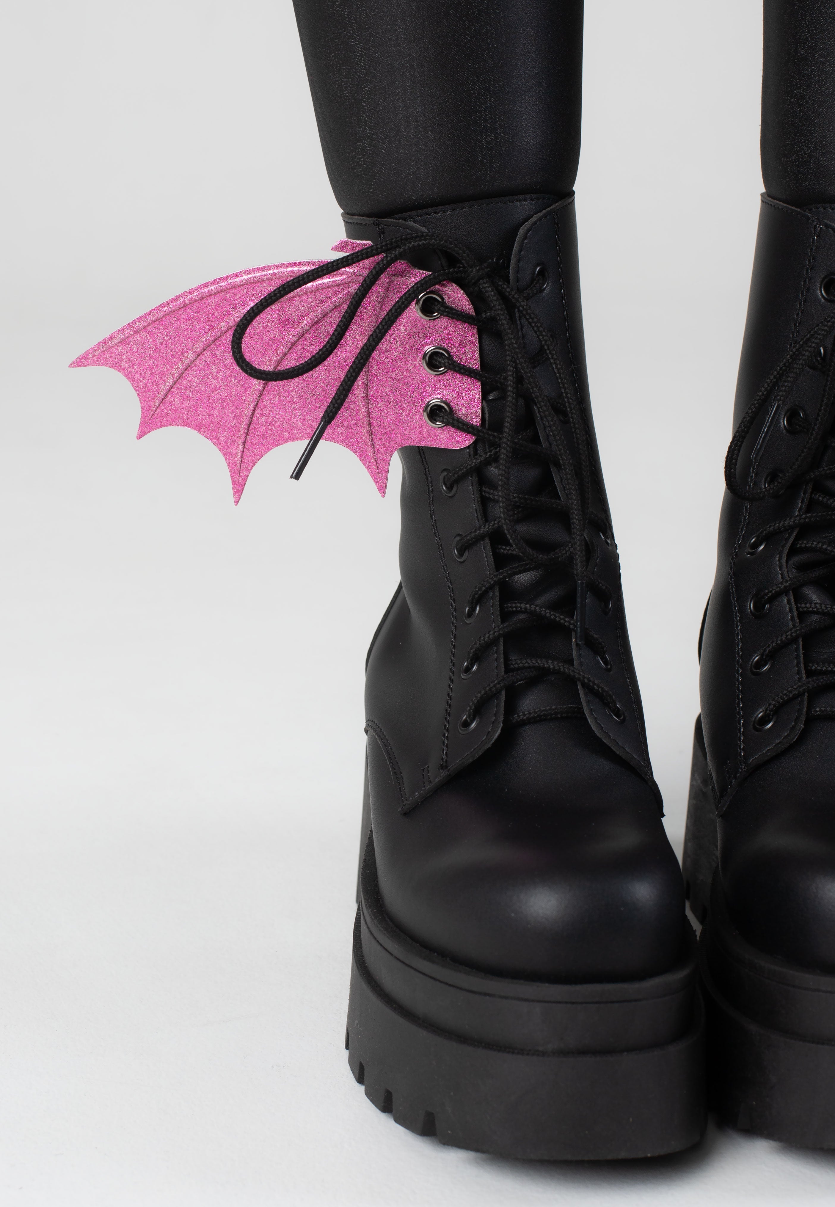 Koi Footwear x Dungeons & Dragons - Draco Pack Of 3 - Shoe Wings | Neutral-Image