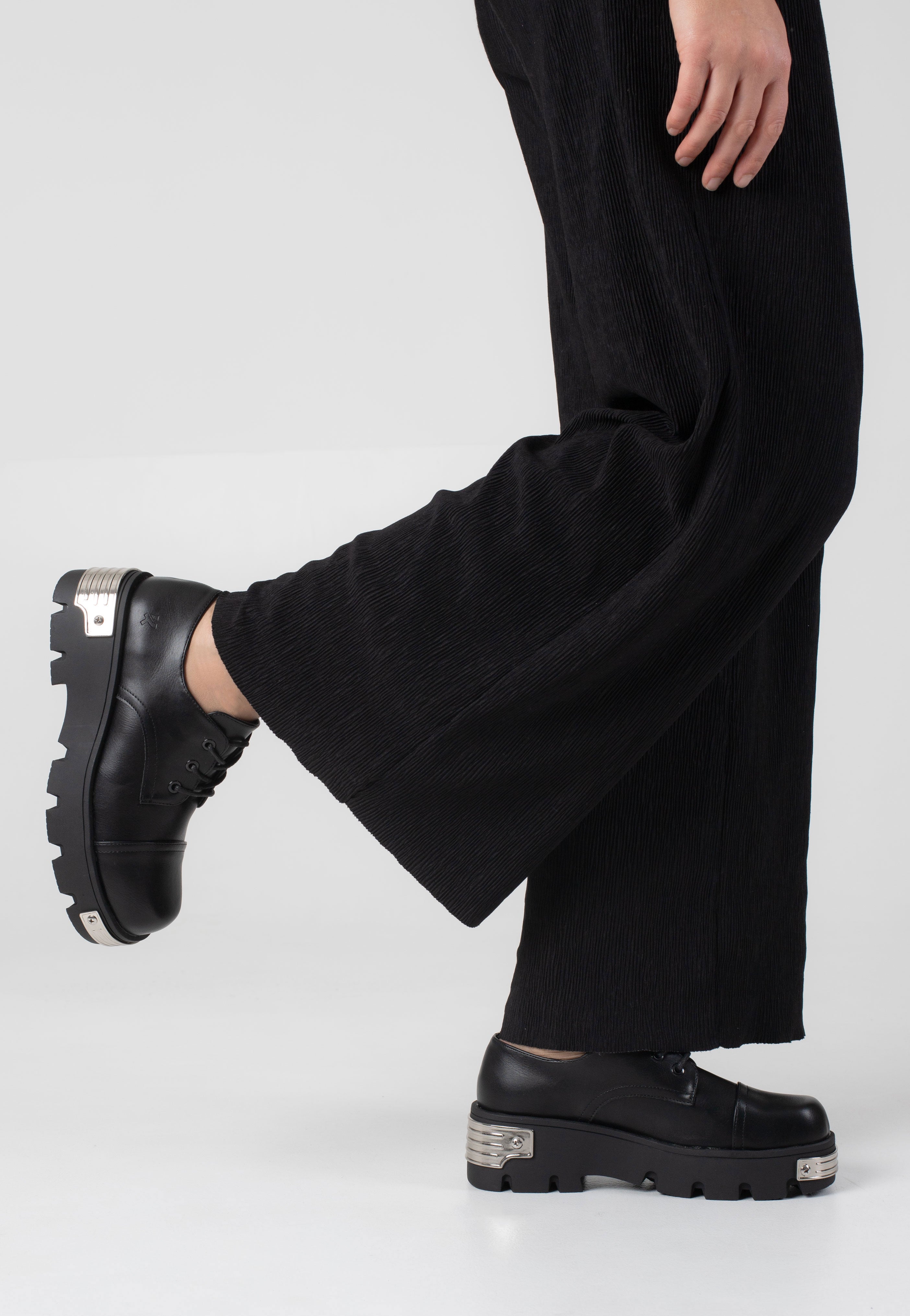 Koi Footwear - Dreadforge Heavy Metal - Girl Shoes | Women-Image