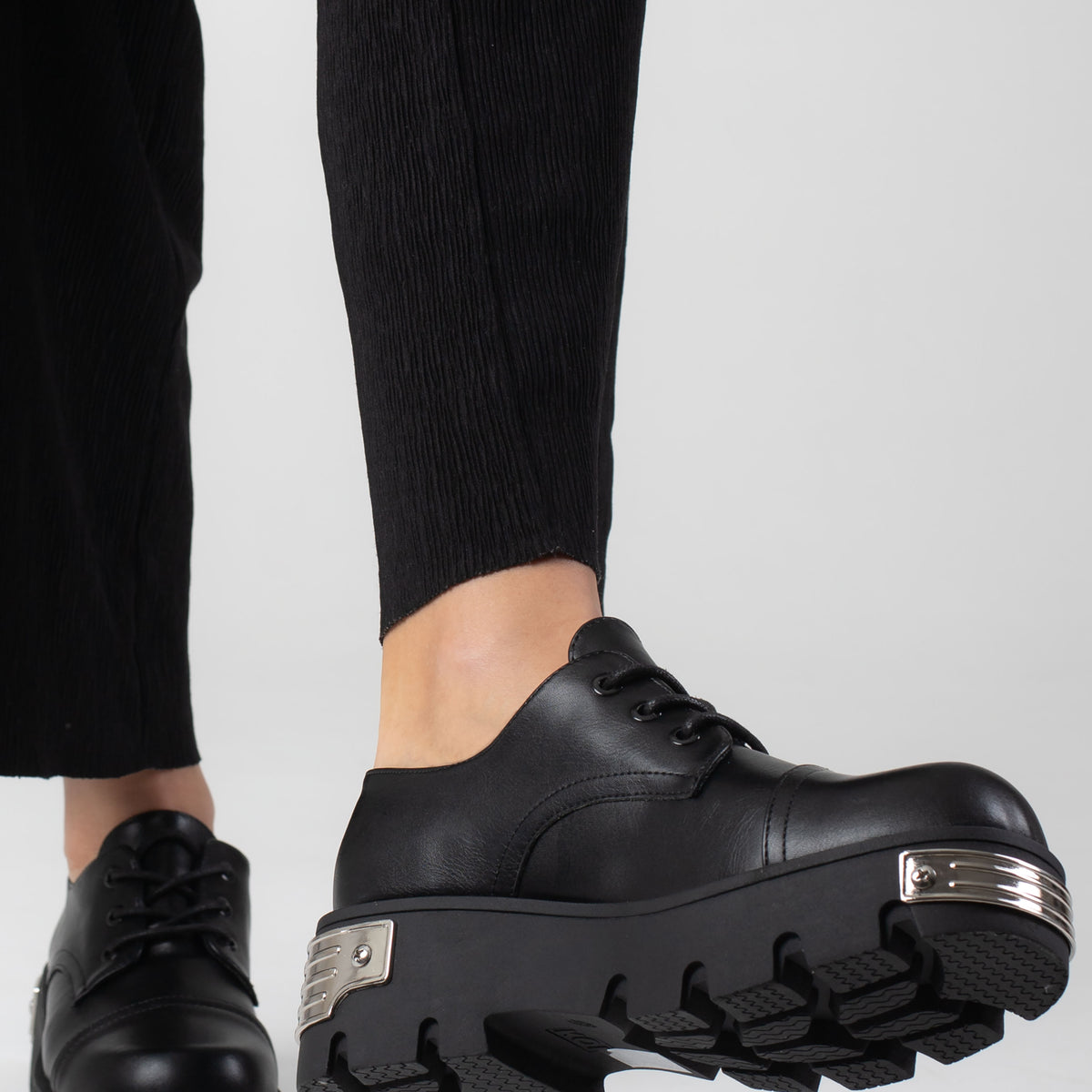 Koi Footwear - Dreadforge Heavy Metal - Girl Shoes | Nuclear