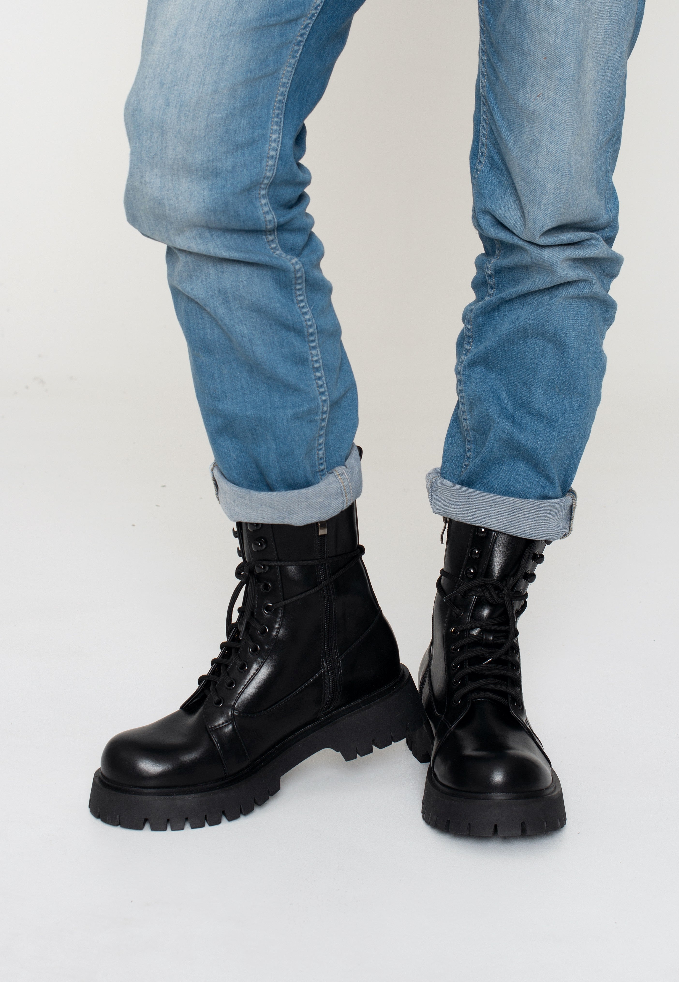 Koi Footwear - Electic Men's Military Black - Shoes