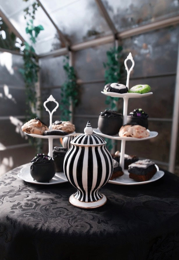 Lively Ghosts - Grim & Ghostly - Sugarjar | Neutral-Image