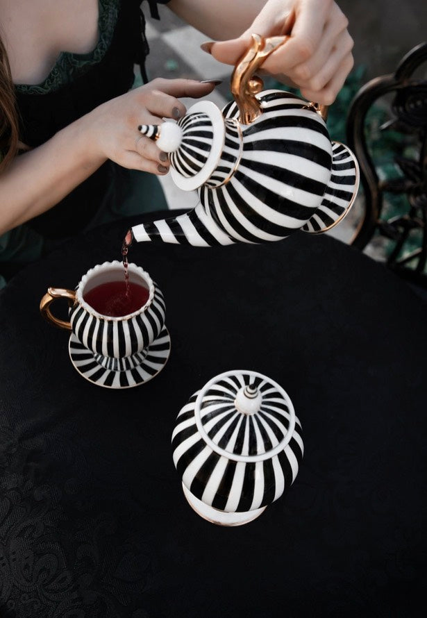 Lively Ghosts - Grim & Ghostly - Teacup & Saucer | Neutral-Image