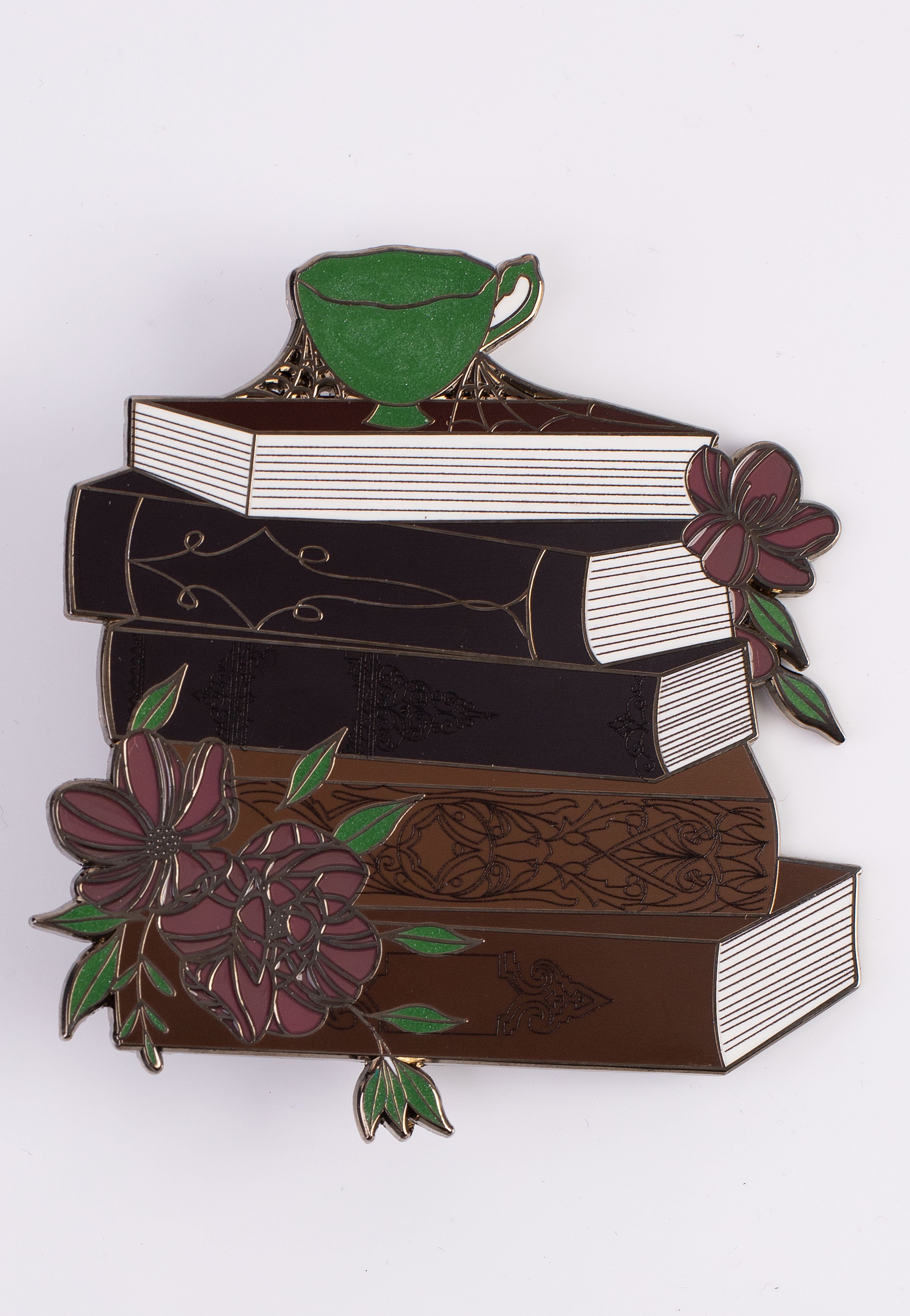 Lively Ghosts - Dark Academia - Pin | Neutral-Image
