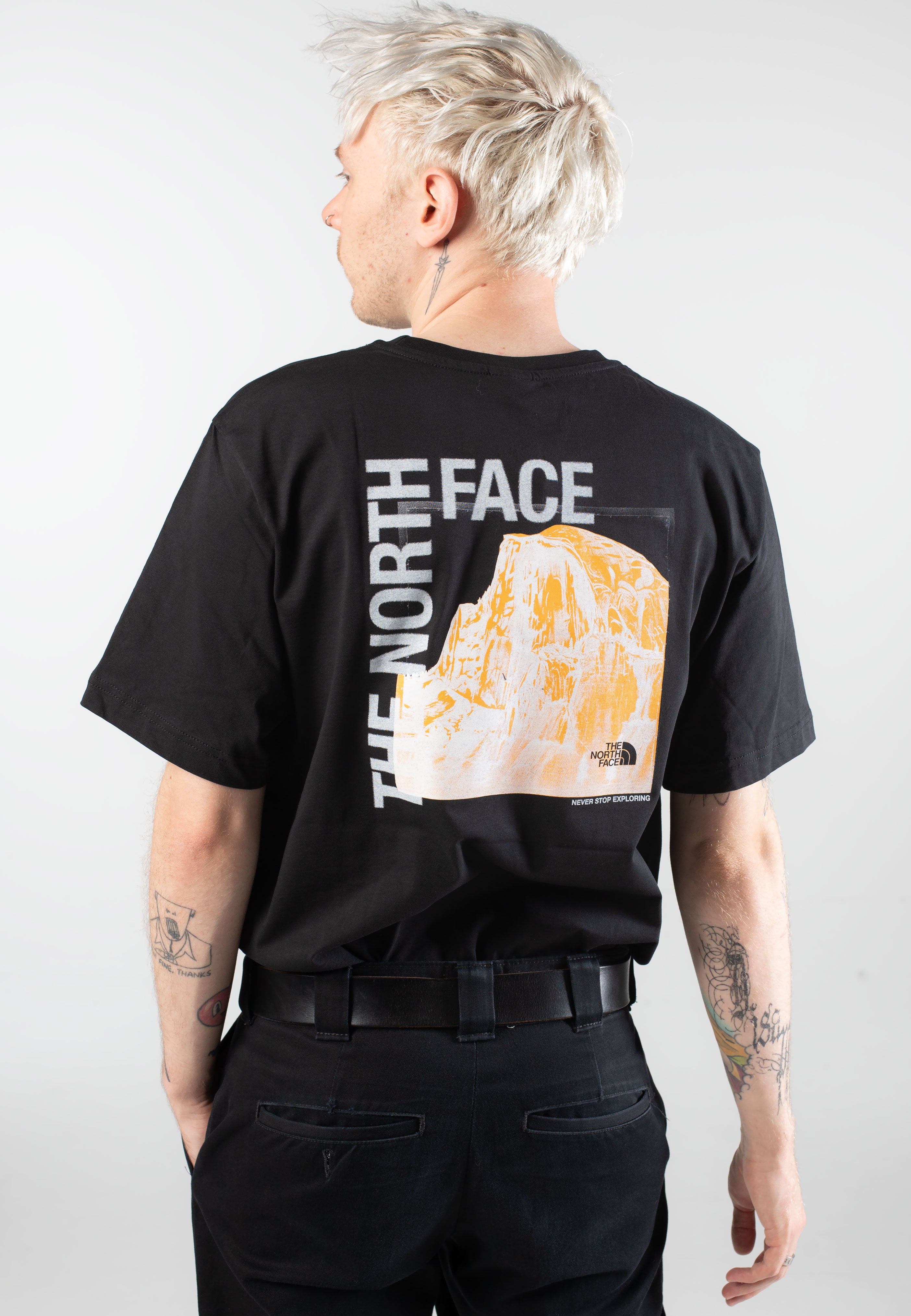 The North Face - Half Dome Photo TNF Black - T-Shirt | Men-Image