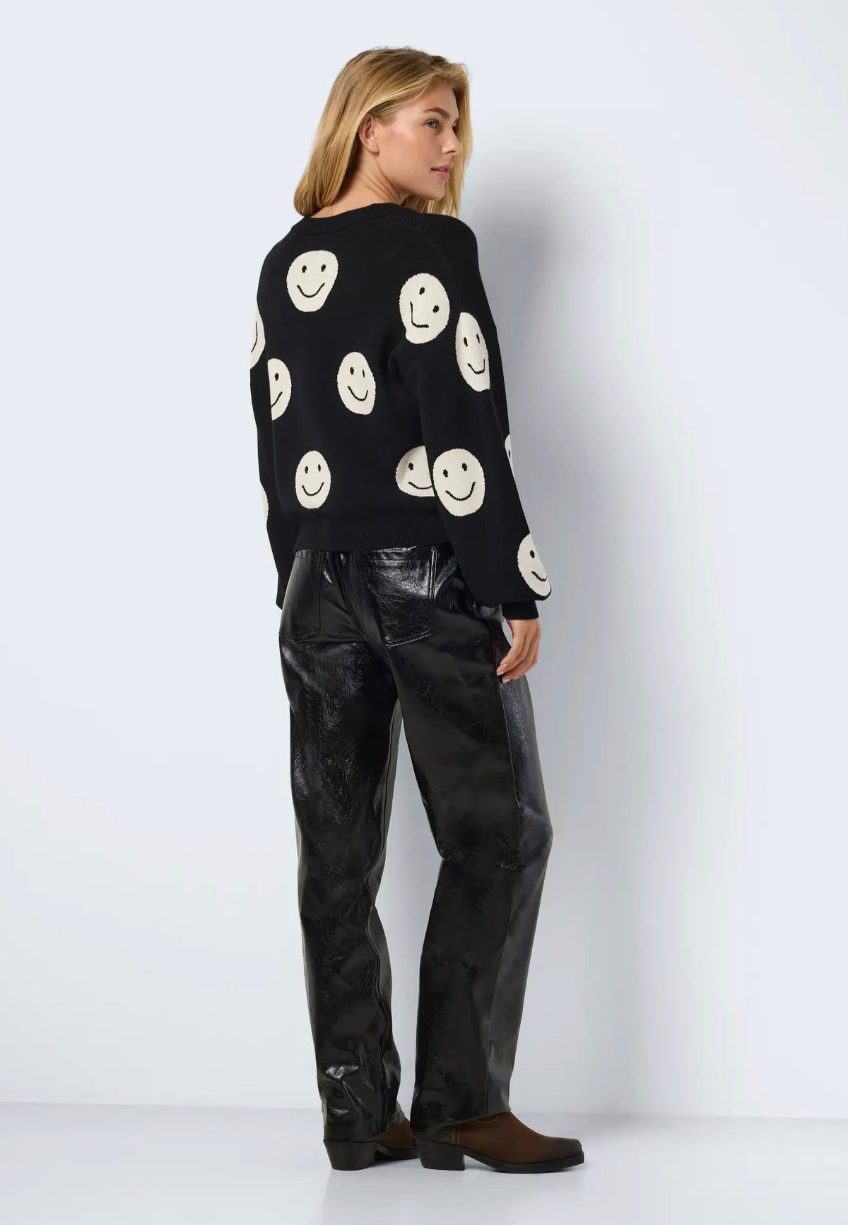 Noisy May Charlott V-Neck Black Oatmeal Moons Cardigan