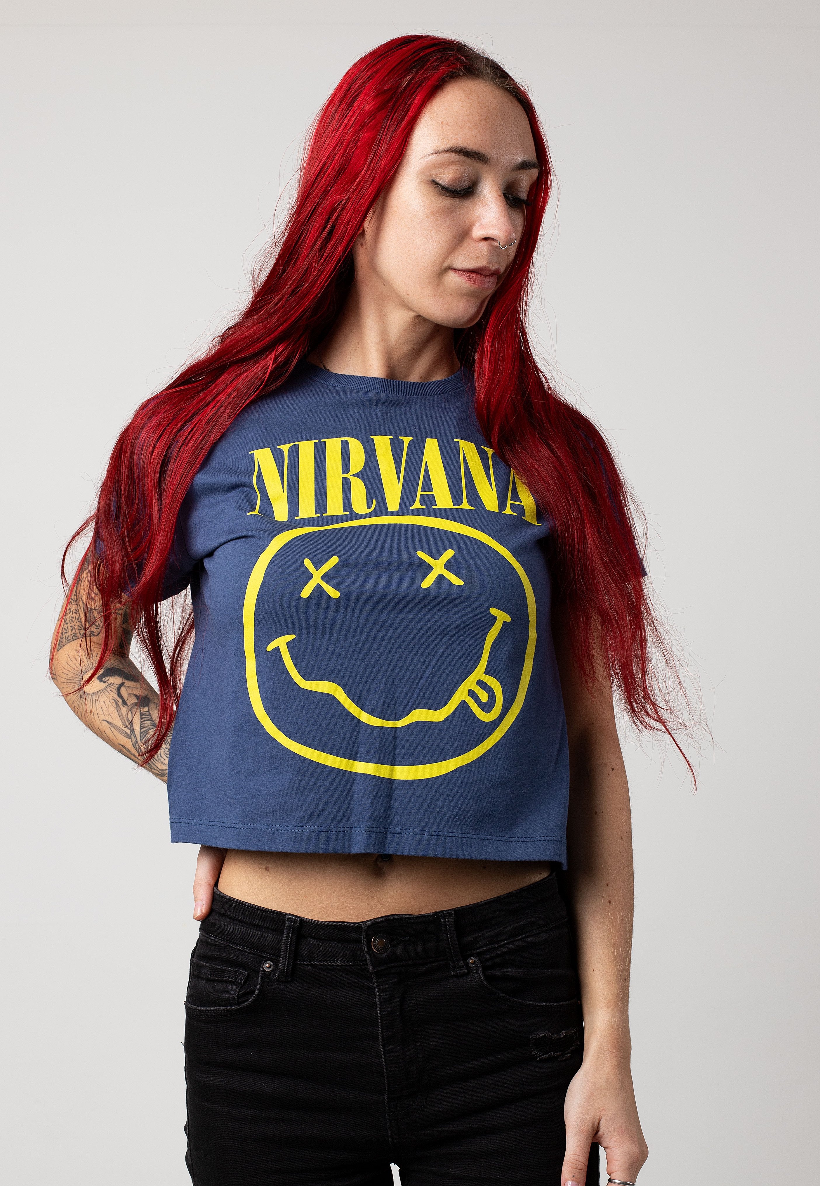 Nirvana - Happy Face Flower Sniffin Cropped Navy - T-Shirt