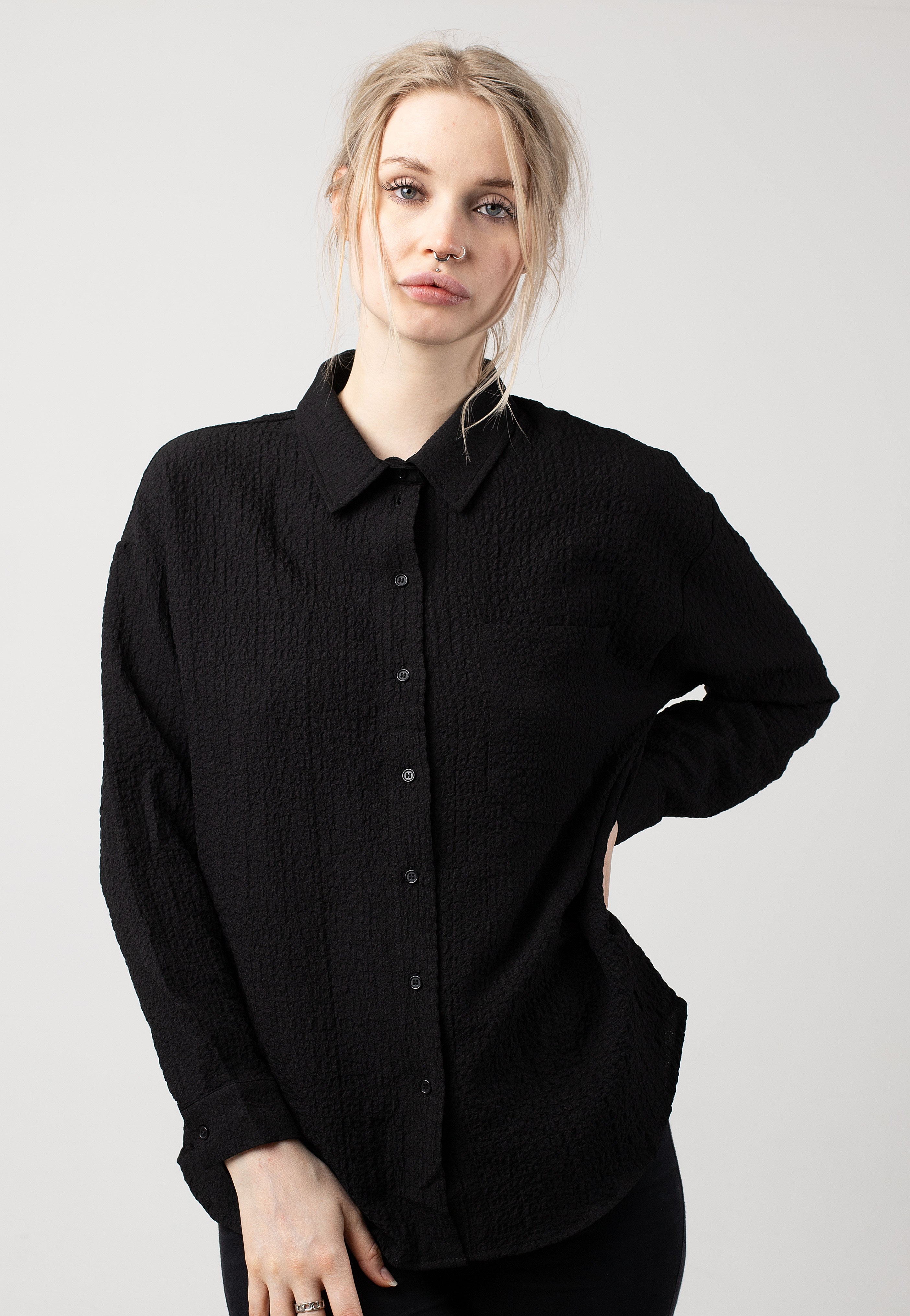 Noisy May - Ripple Oversized Black - Shirt