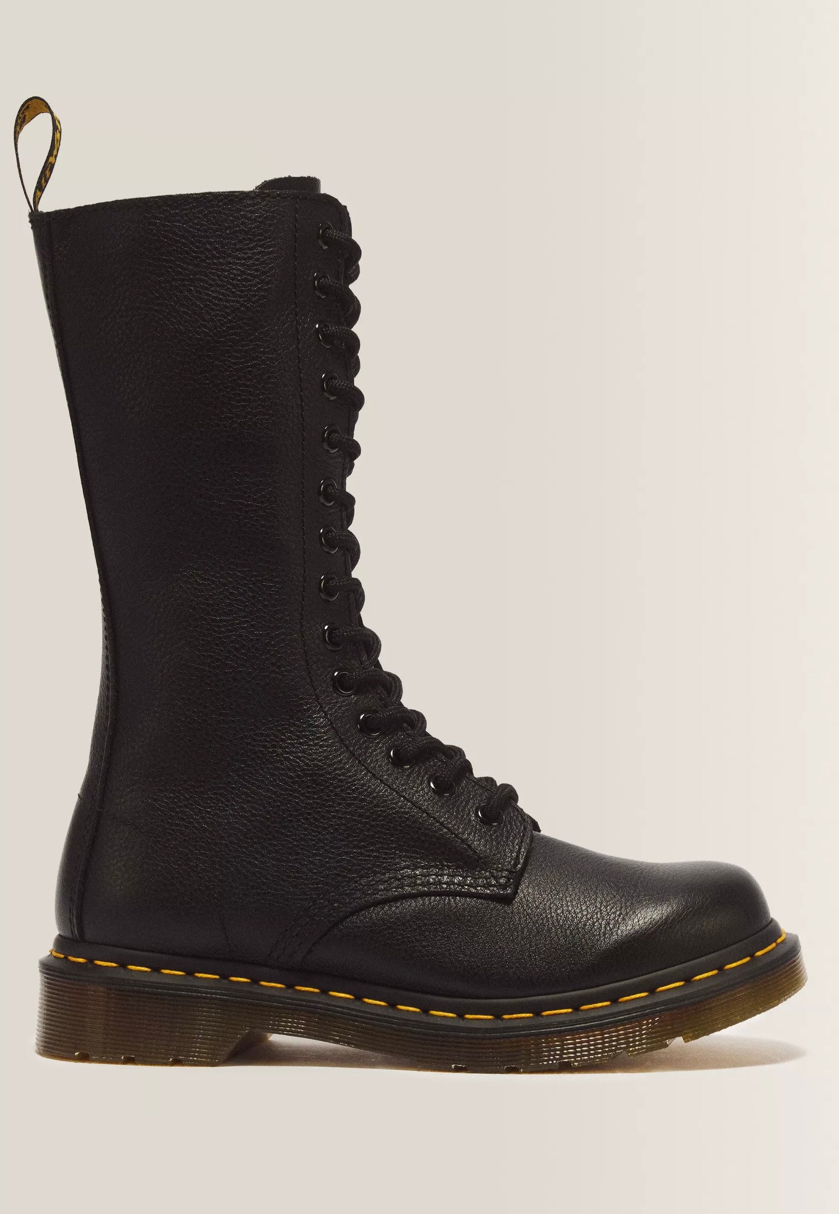 Dr. Martens - 1B99 Virginia Black - Girl Shoes | Women-Image