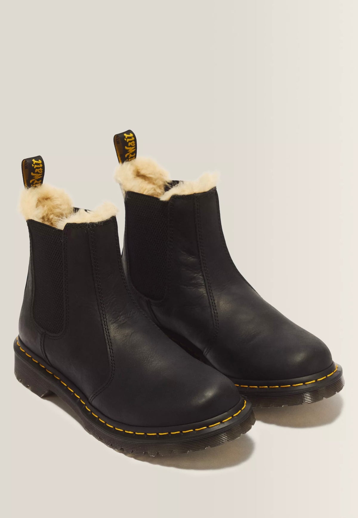 Dr. Martens 2976 Leonore Burnished Wyoming Black Girl Schuhe