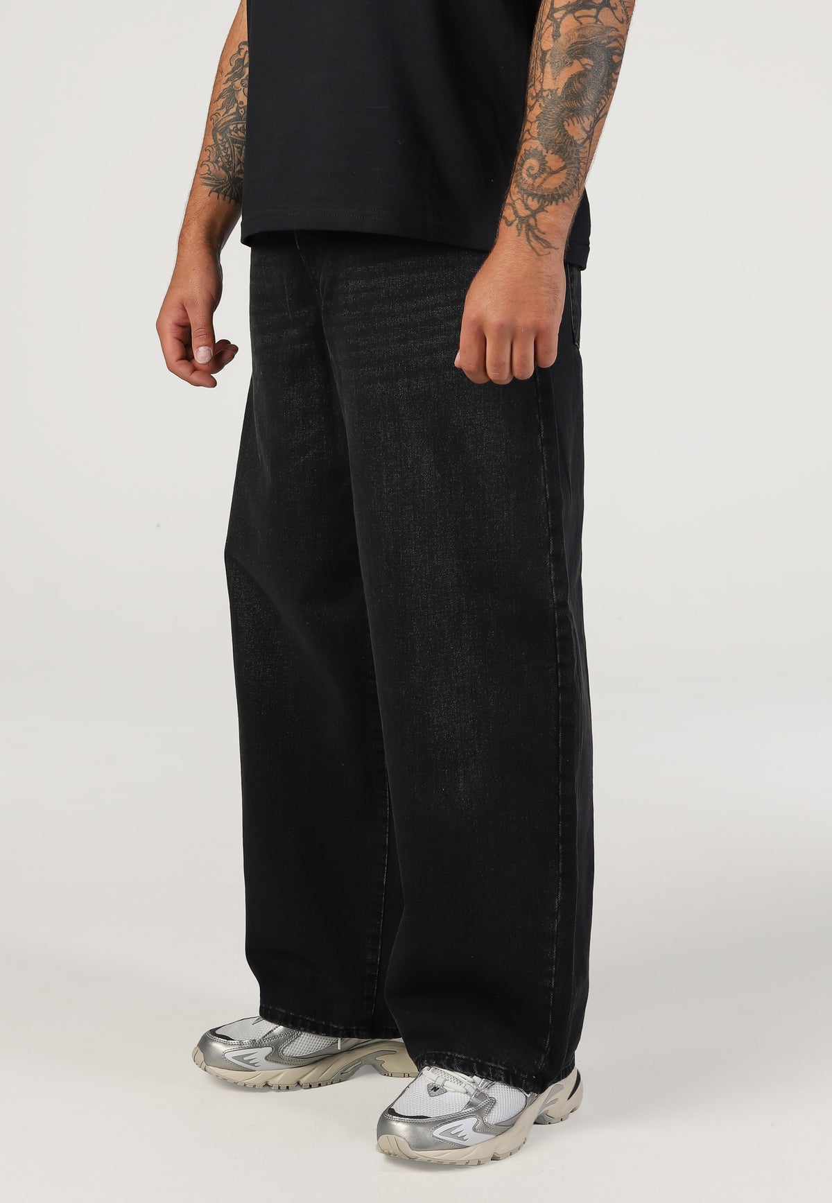 Only & Sons Kayce Barrel Black Denim Jeans
