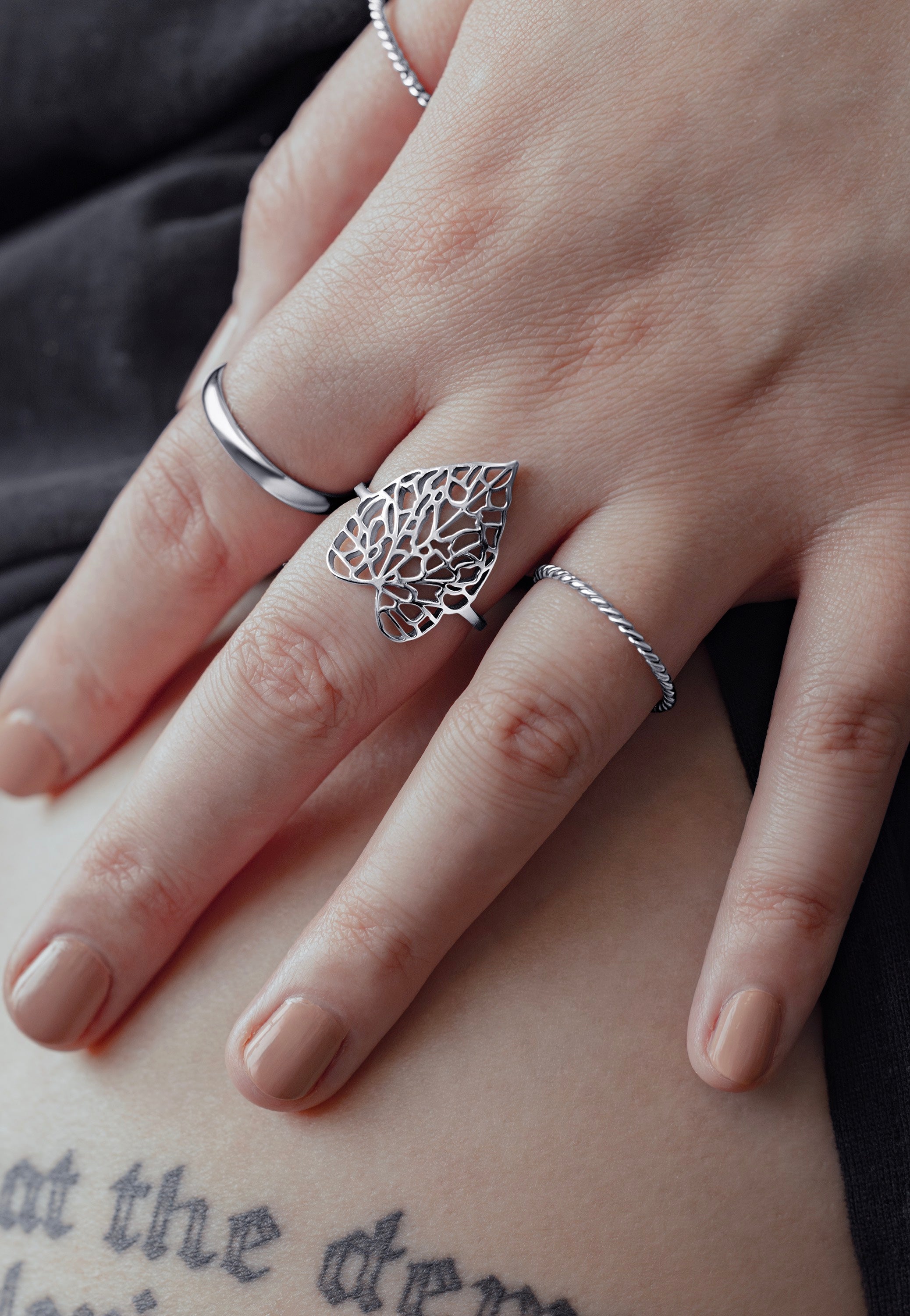 Wildcat - Lovely Leaf Silver - Ring | Neutral-Image