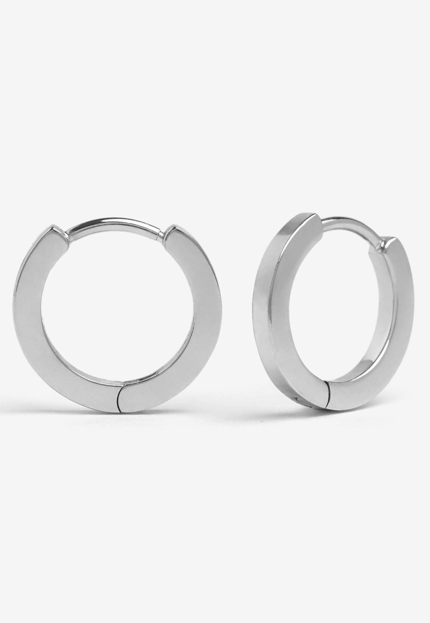 Ask & Embla - Classic Court Huggie Silver - Earrings