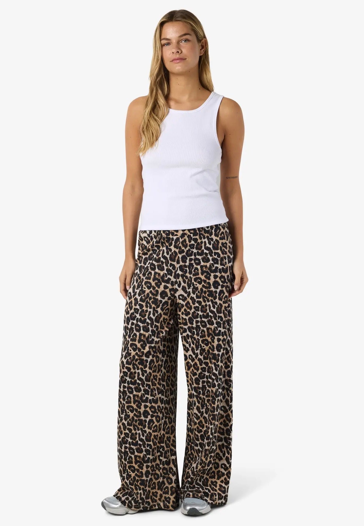 Noisy May - Pasa Wide Black Leo - Pants | Women-Image